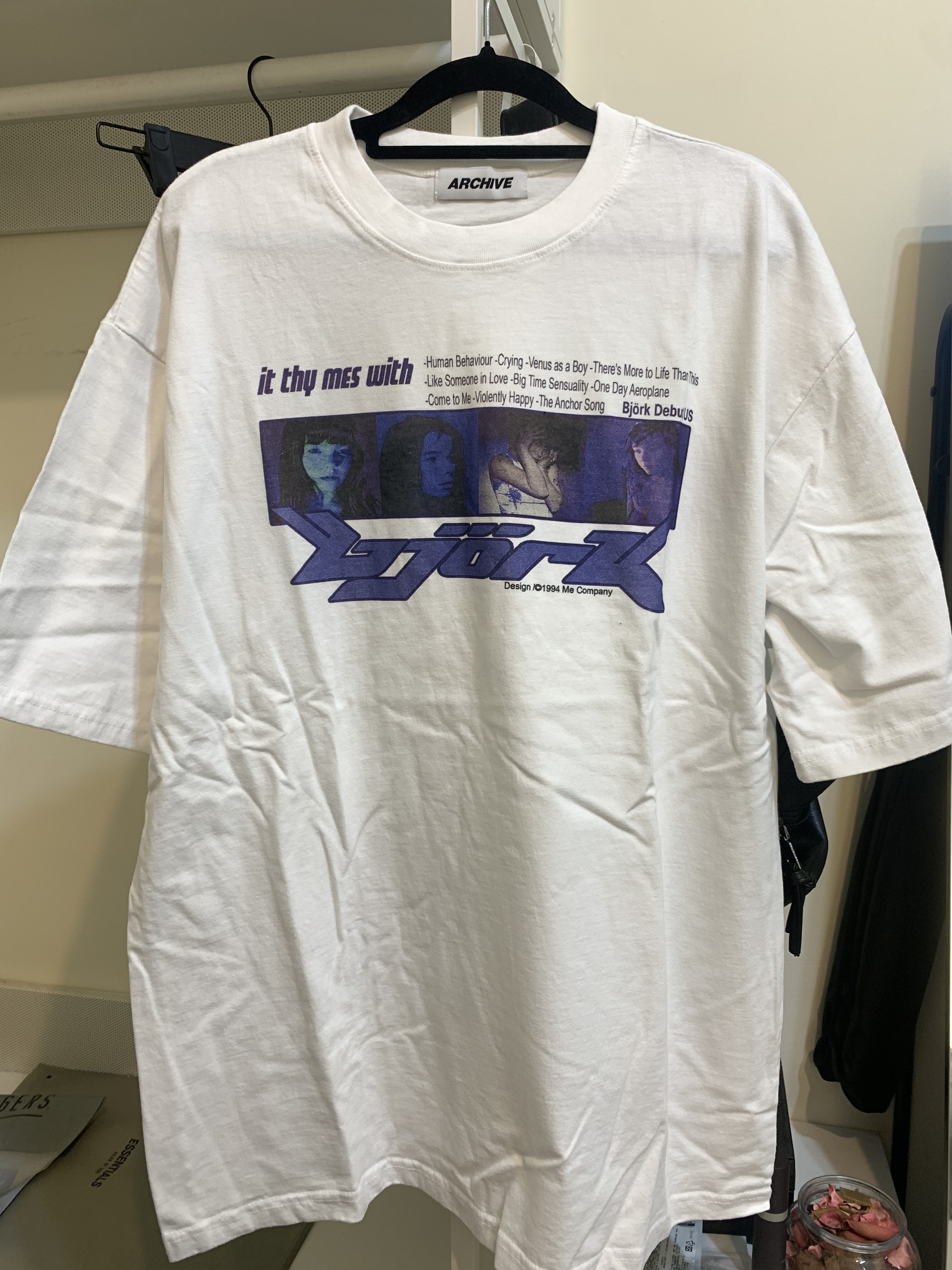 Bjork 人像 未來 短袖