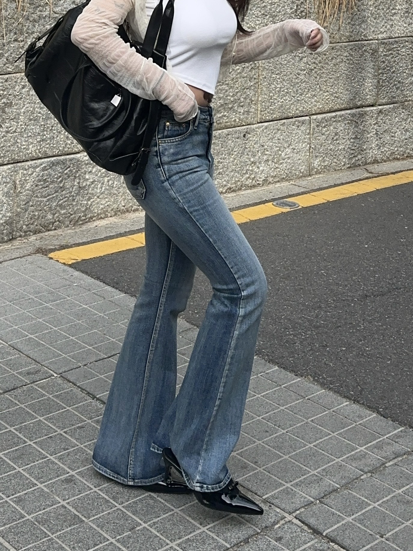 【現貨】T36 中藍丹寧喇叭褲 (S/M/L)