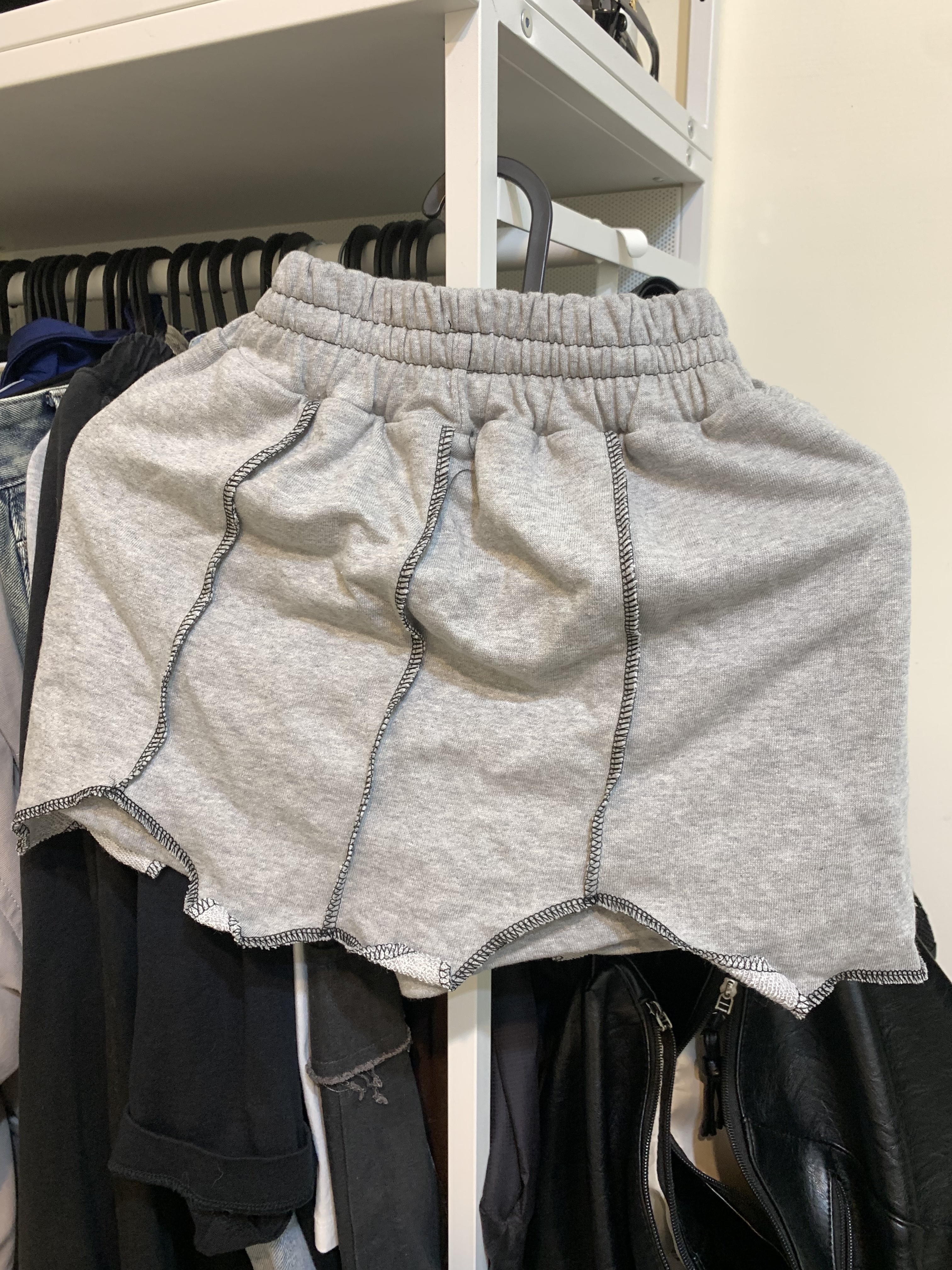 反車線 辣妹 短褲裙