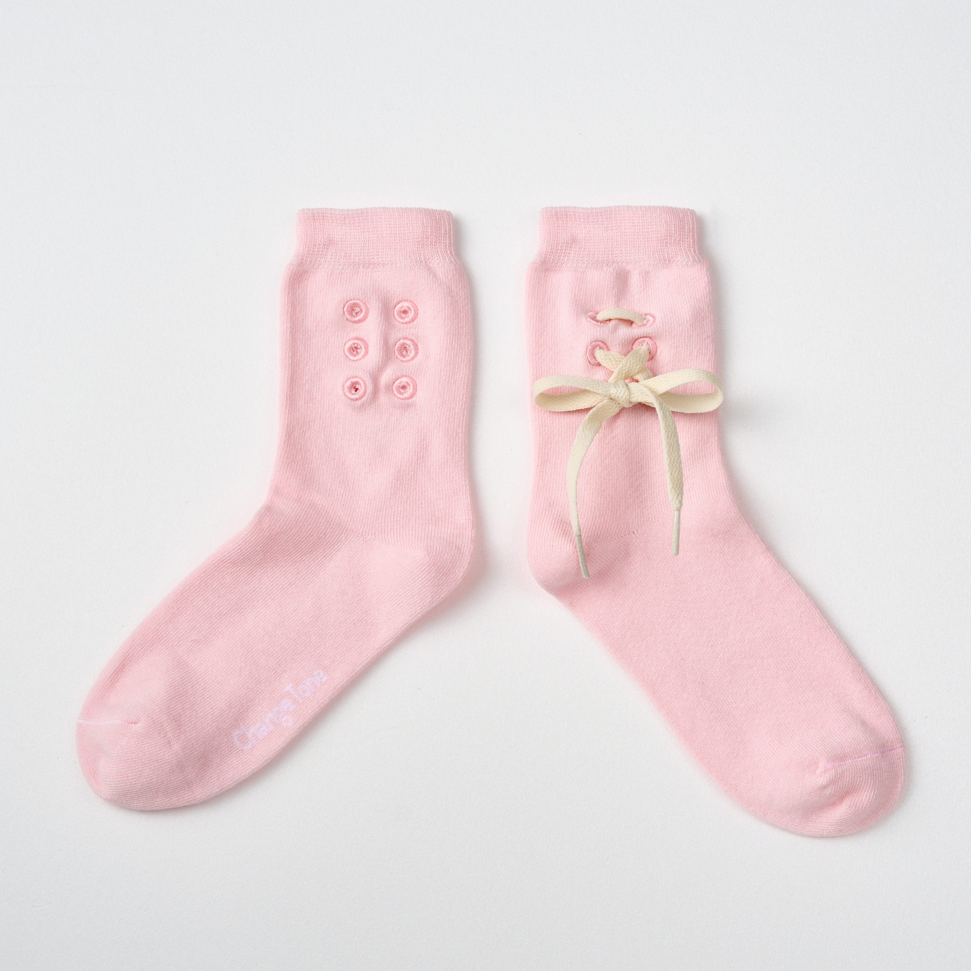 腳上綁鞋帶²〈淺粉〉