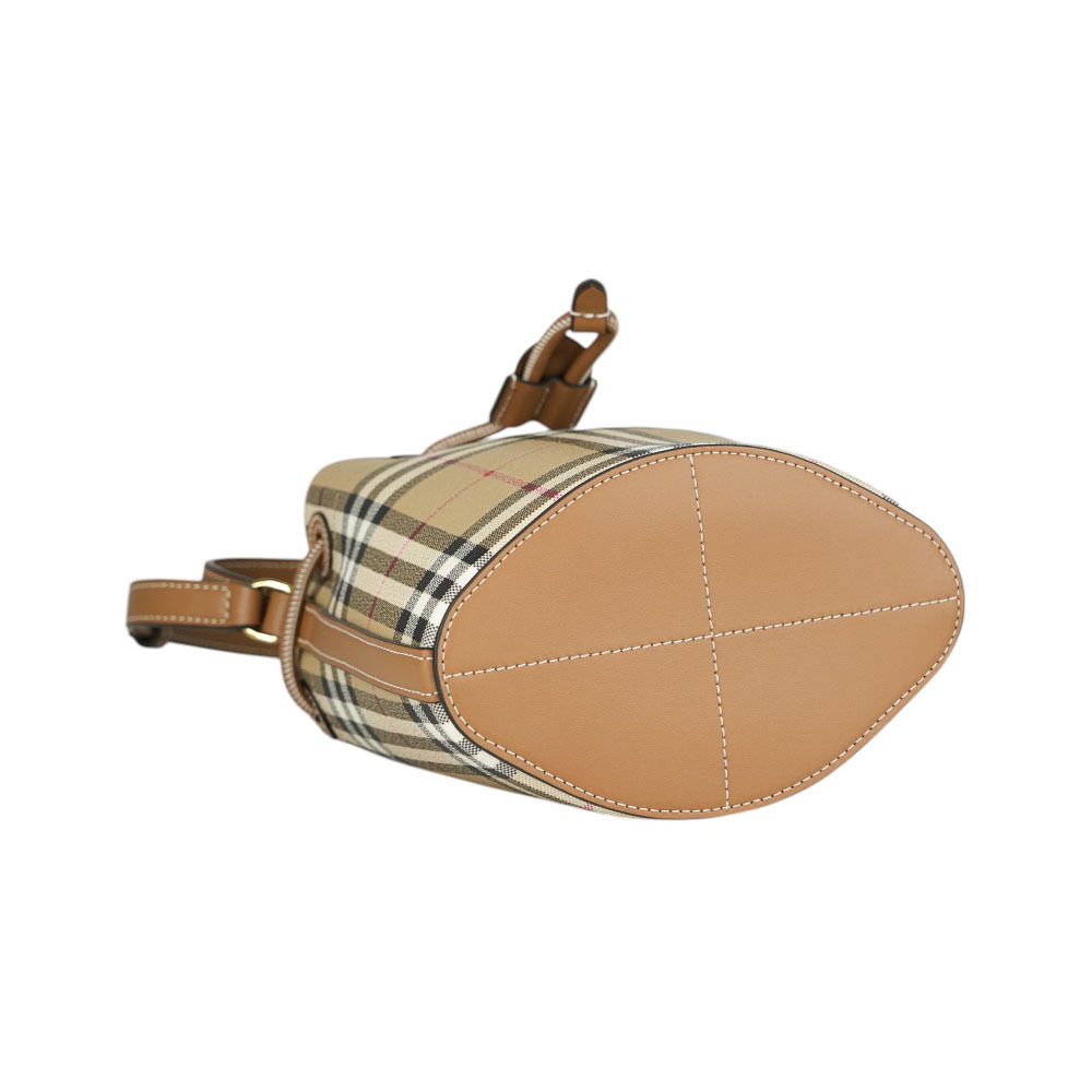 【BURBERRY】格紋帆布及皮革迷你水桶包(經典米色/石楠木棕) 8100486 A9534