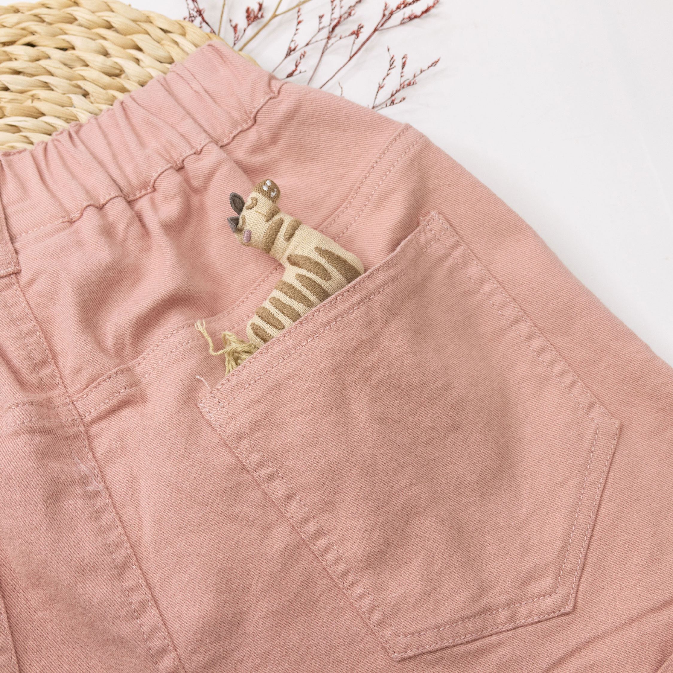 【H50545】質感金屬小標設計短褲