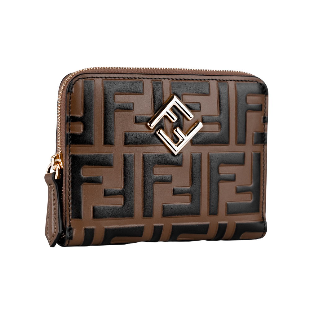 【FENDI】FF Diamonds 浮雕皮革6卡拉鏈短夾(棕色) 8M0508 ADYM F13VK