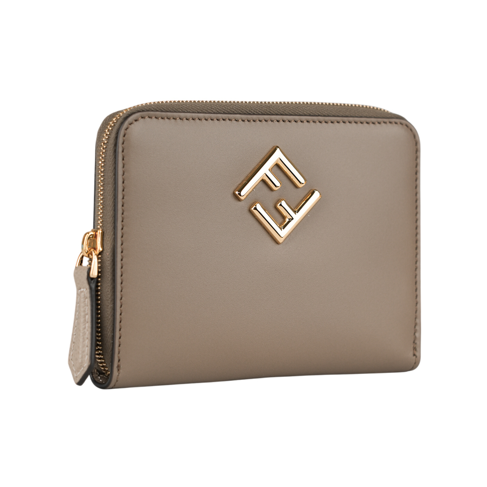 【FENDI】FF Diamonds 素面小牛皮6卡拉鏈短夾