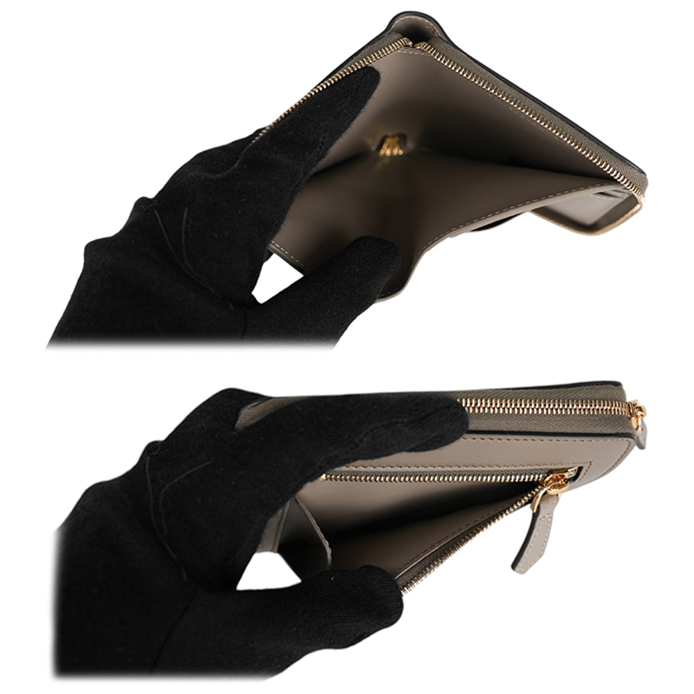 【FENDI】FF Diamonds 素面小牛皮6卡拉鏈短夾(鴿灰色) 8M0508 ALV4 F1N1G