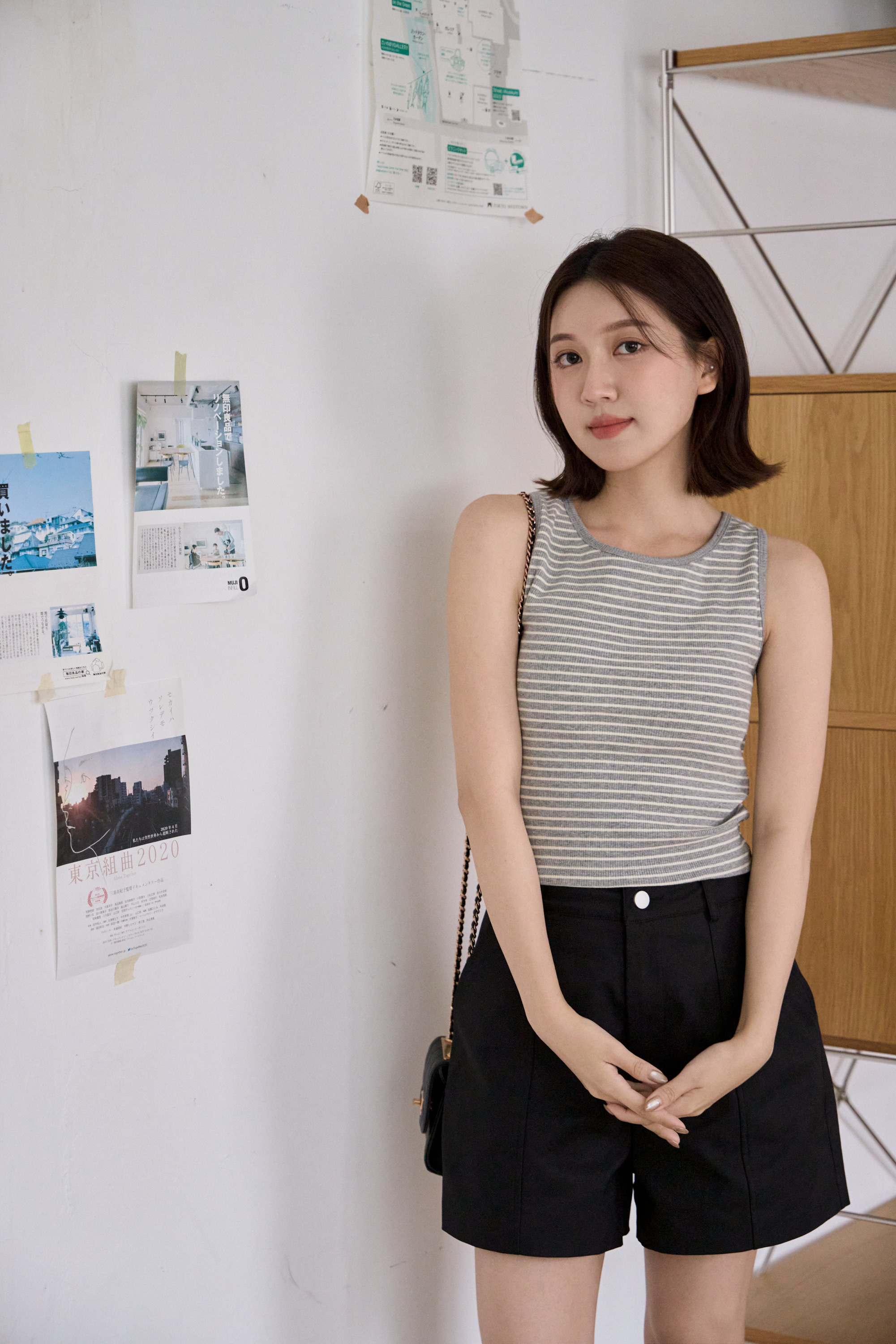 Gmade/彈性包覆遮副乳基礎背心Bratop-灰條