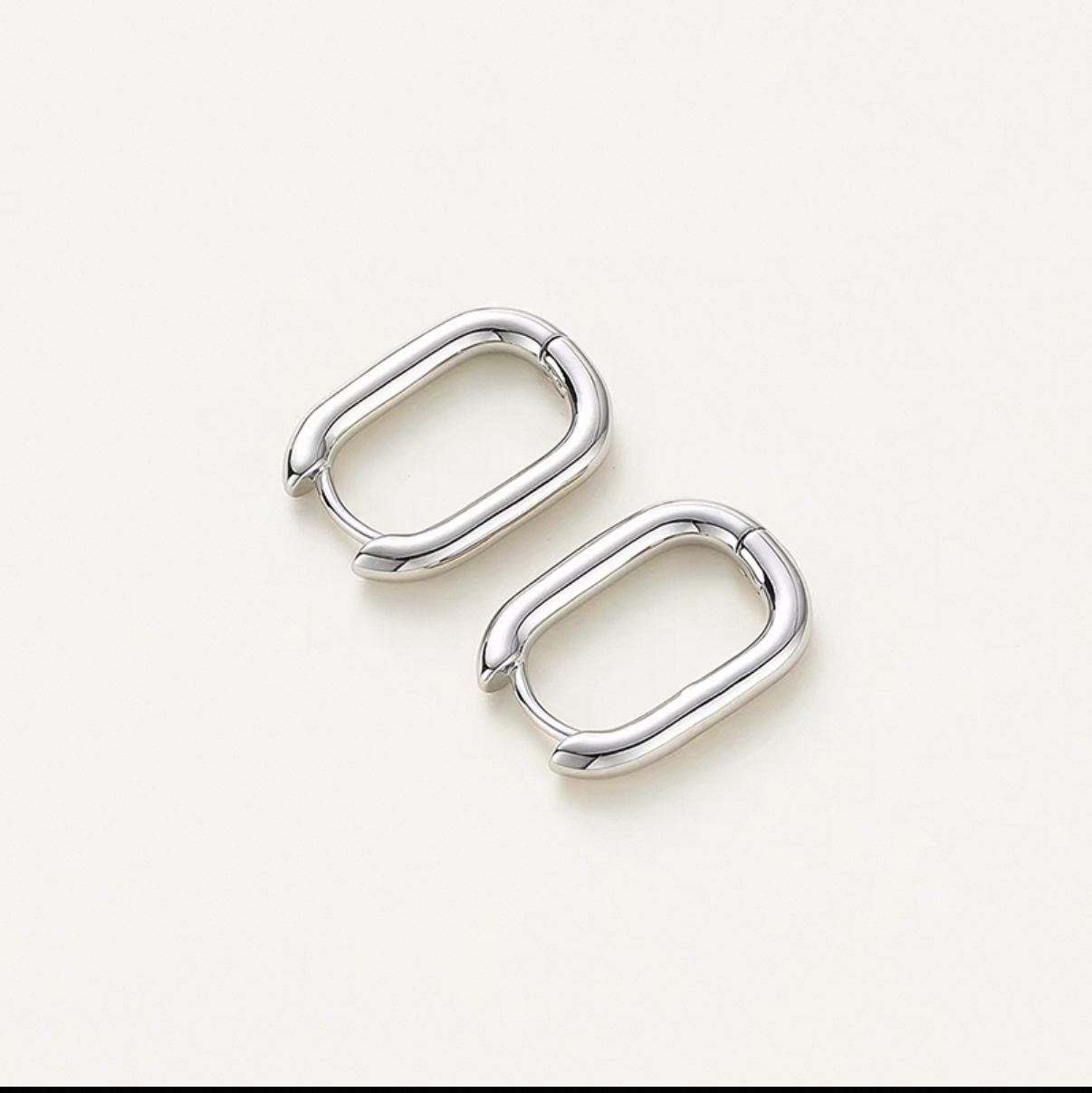 Oval Shape Simple Earrings