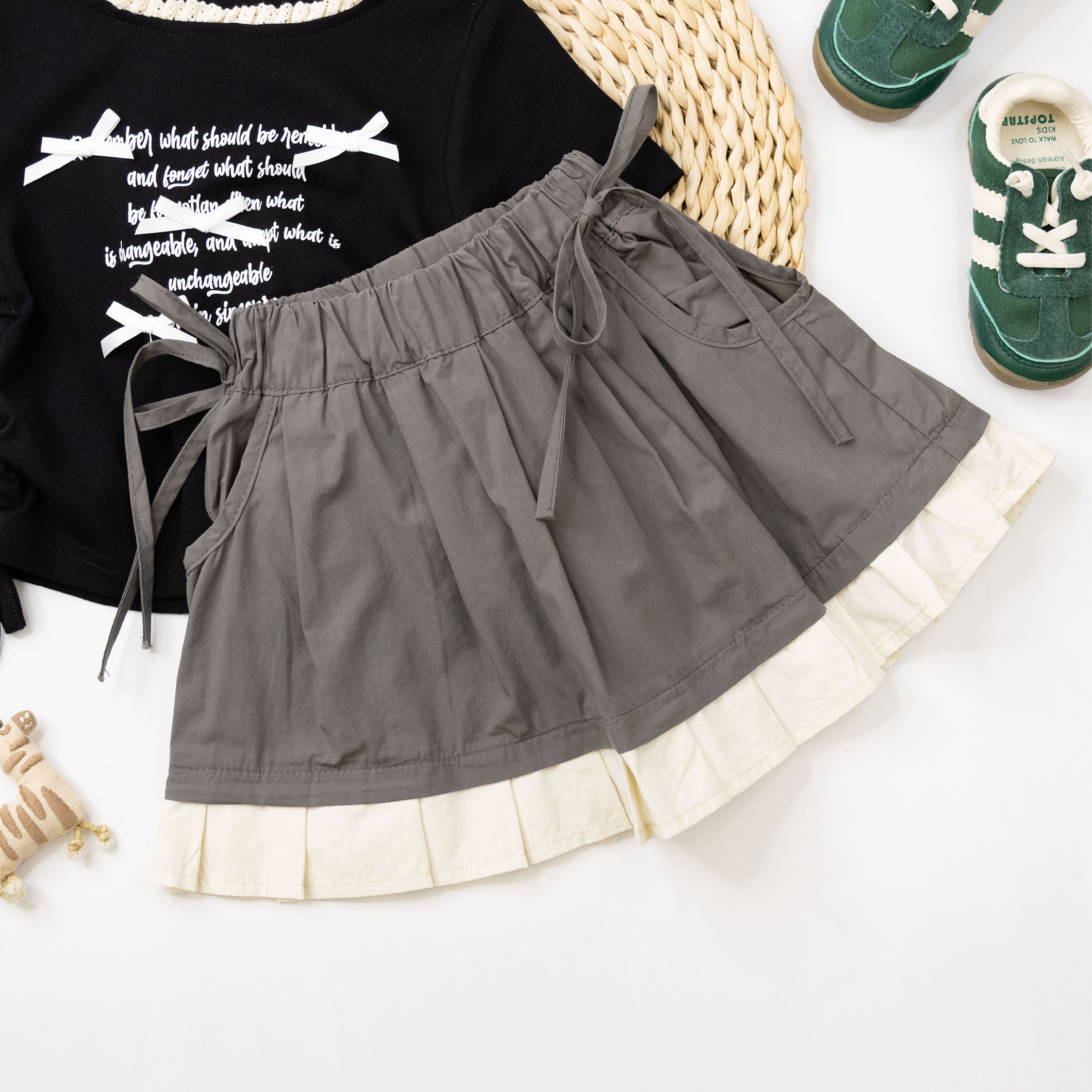 裝飾抽繩百褶拼接設計短裙 (H50404)