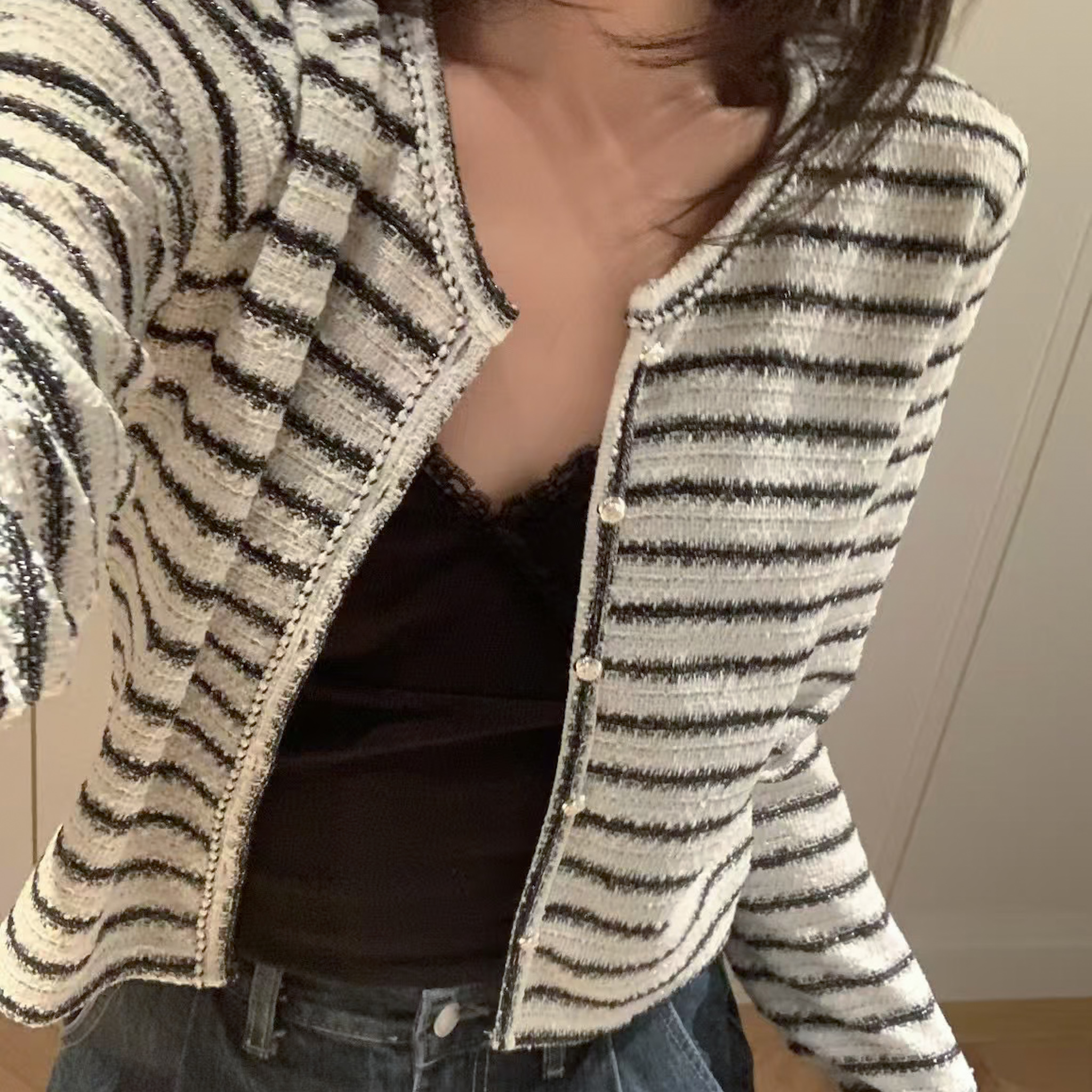 D01細緻銀蔥小香條紋外