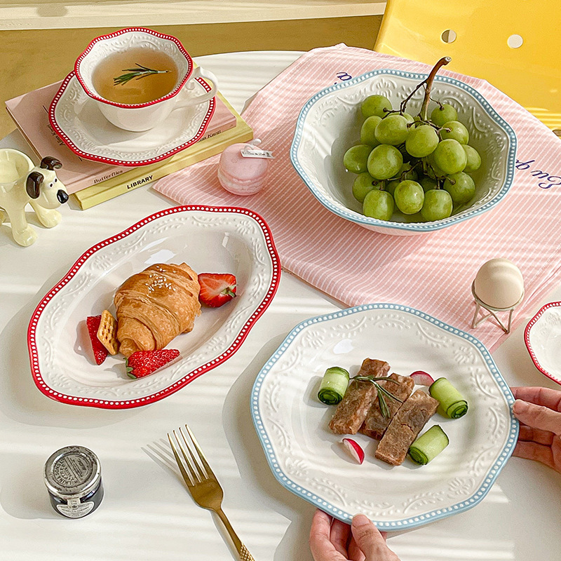 《4875》ins高級法式復古花邊浮雕陶瓷餐具組