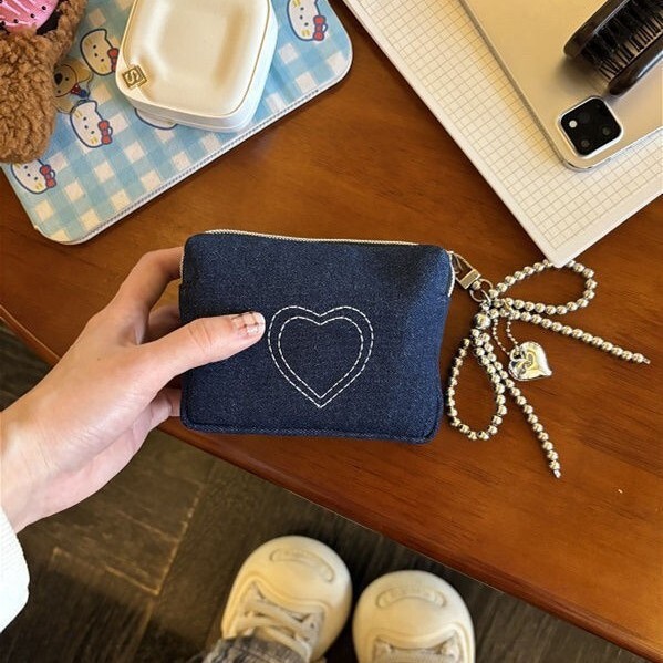 《5984》深色牛仔愛心蝴蝶結小包(附蝴蝶結吊飾)