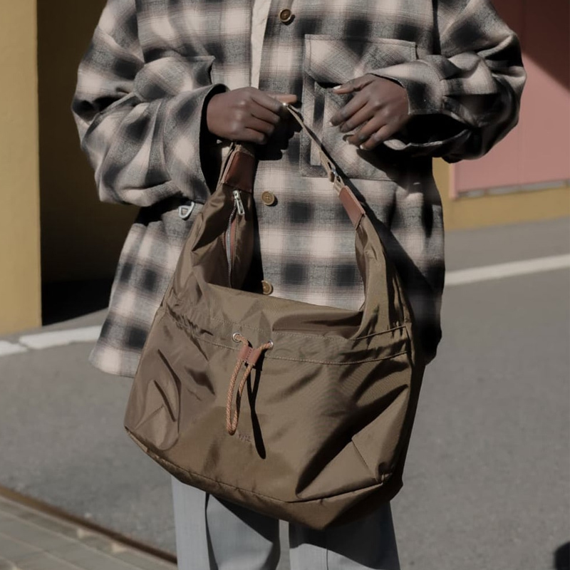 F/CE. 420 re/cor 2WAY SHOULDER TOTE 防潑水大容量托特包肩背包2用包【F32251B0003】schbag