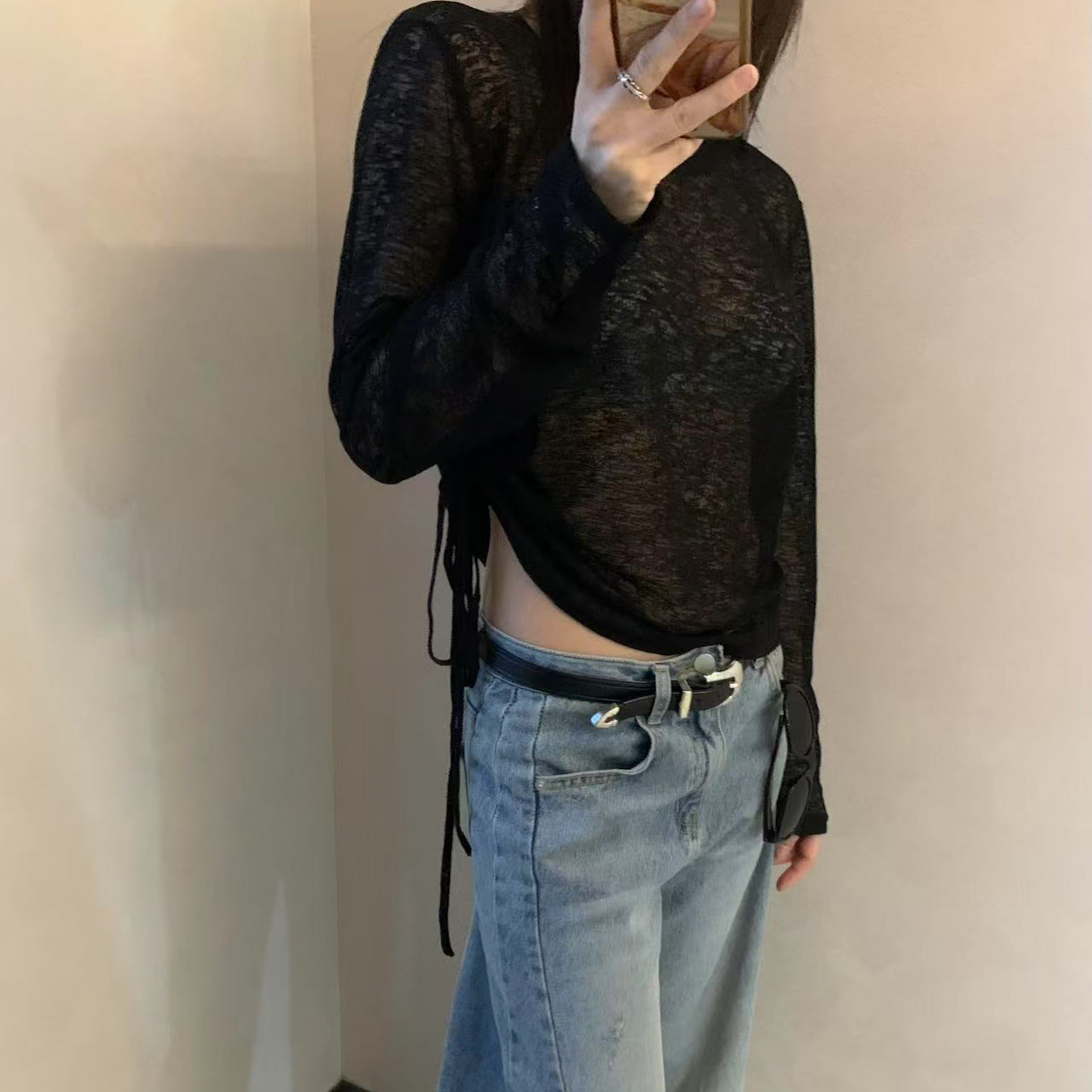 D21瑜珈可穿!超親膚單側滑料抽繩透膚上衣(黑)