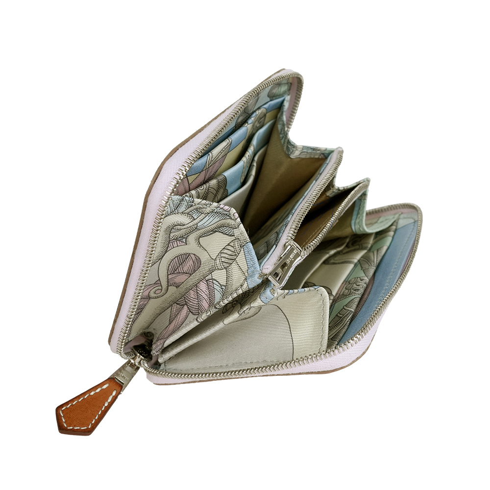 【HERMES】EPSOM皮 絲巾內裡ㄇ型拉鏈短夾(夢幻紫/天堂藍) H069646CKAV