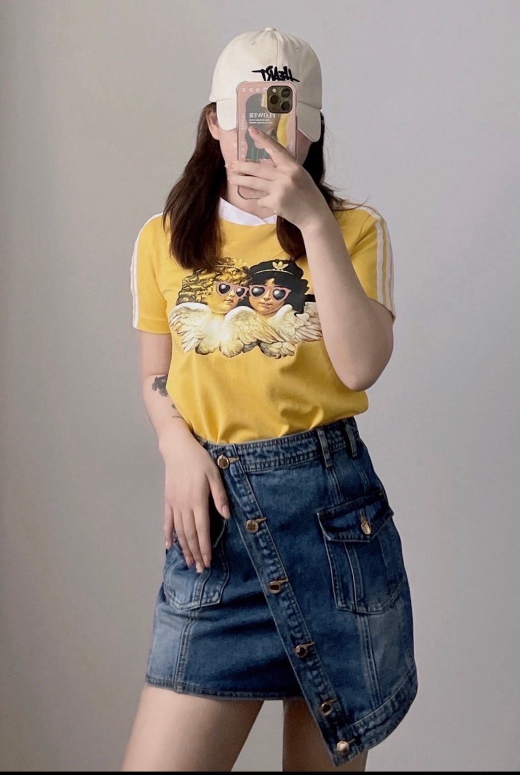 【代購】adidas Originals 三葉草 Fiorucci 天使圖案印花 條紋多巴胺短袖 正肩袖T恤 女款 黃色