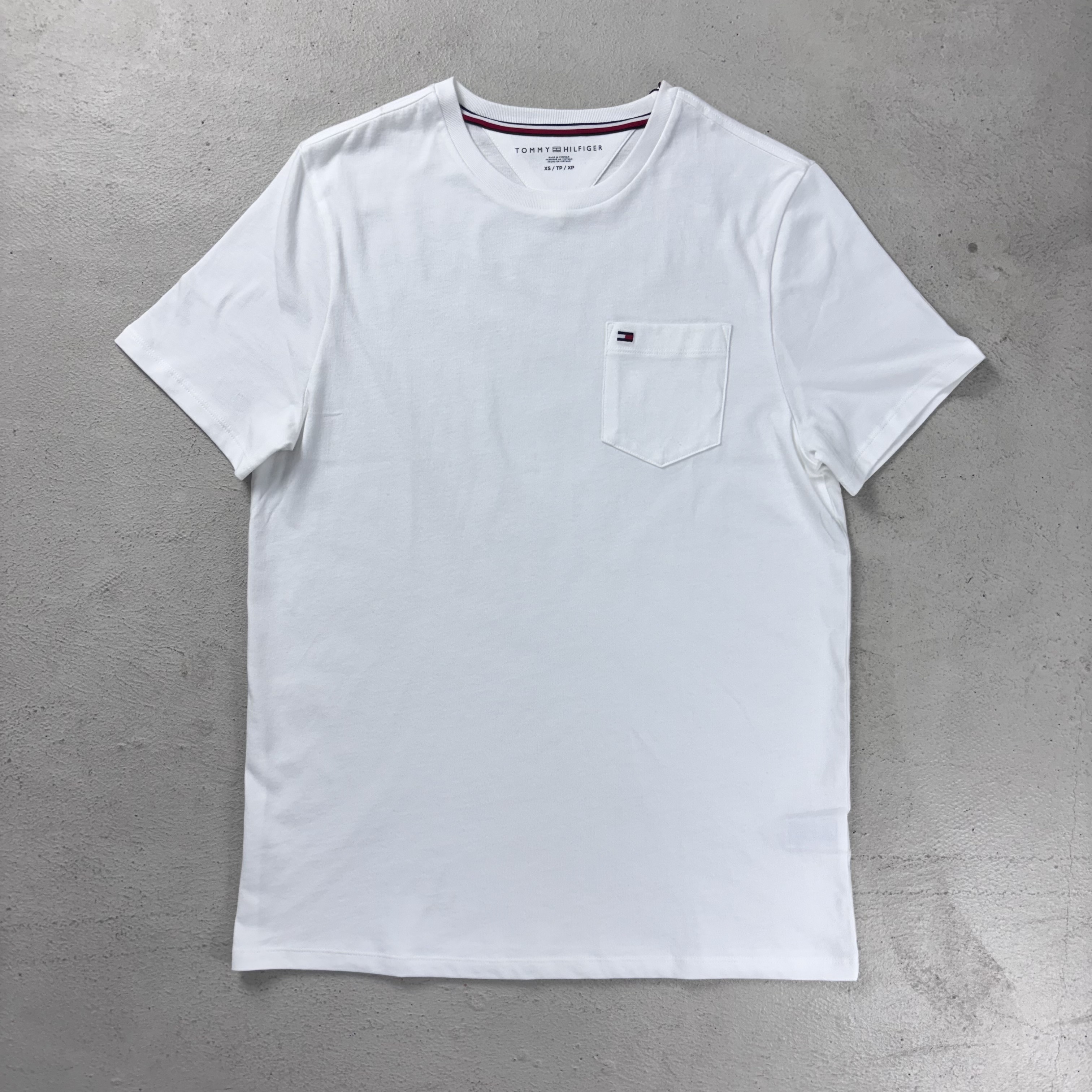 Tommy Hilfiger 小LOGO口袋短袖