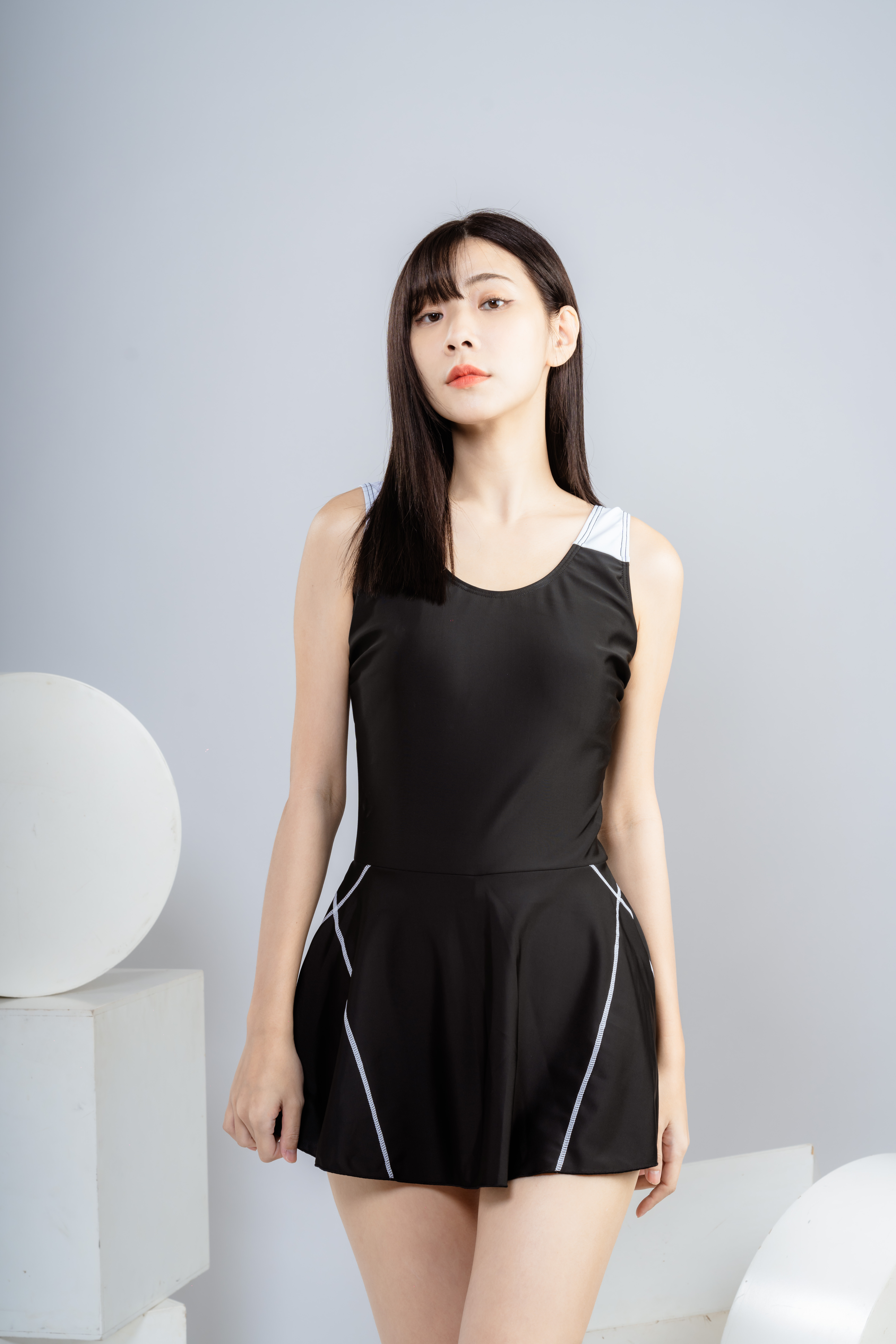 YA574-大女連身裙裝-黑