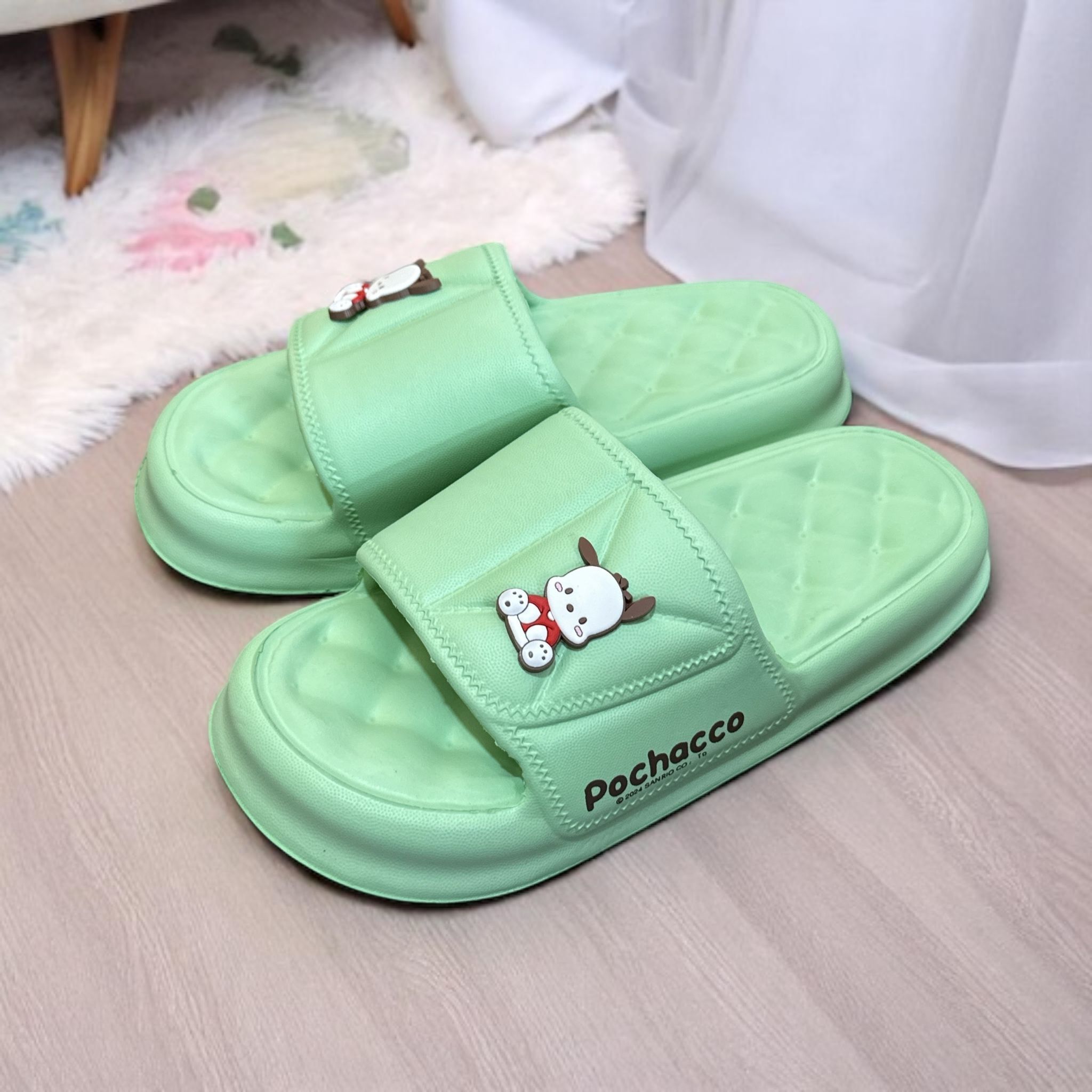 24053-PC Sanrio PC 狗厚底格紋拖鞋 #KM24-SPC80124 綠色