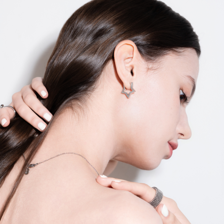OUS Starglitch Earrings 星閃耳環