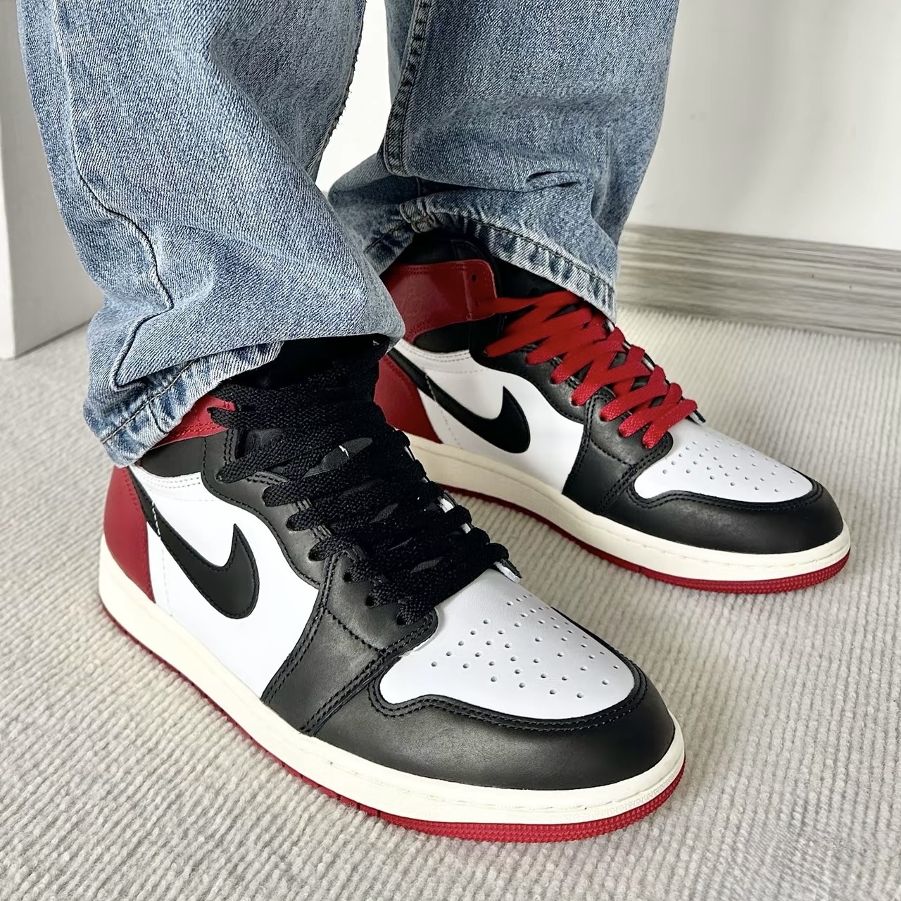 NIKE AIR JORDAN 1 OG 黑紅腳趾 高筒鞋 喬丹 耐吉 DZ5485-106