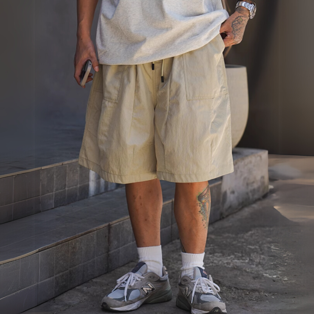 做皺感寬版大口袋短褲