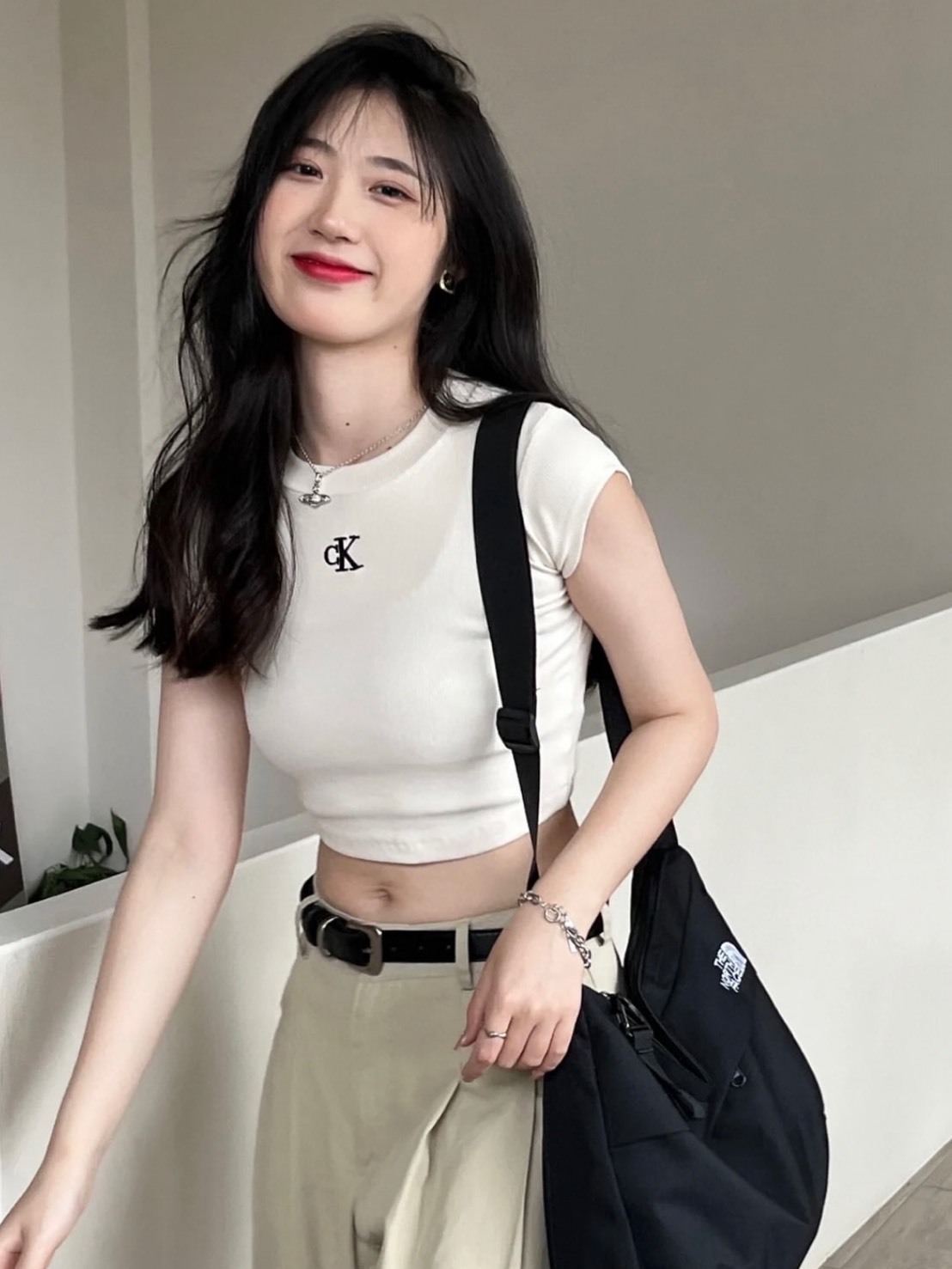 JENNIE同款 CALVIN KLEIN 刺繡螺紋圓領短袖T恤