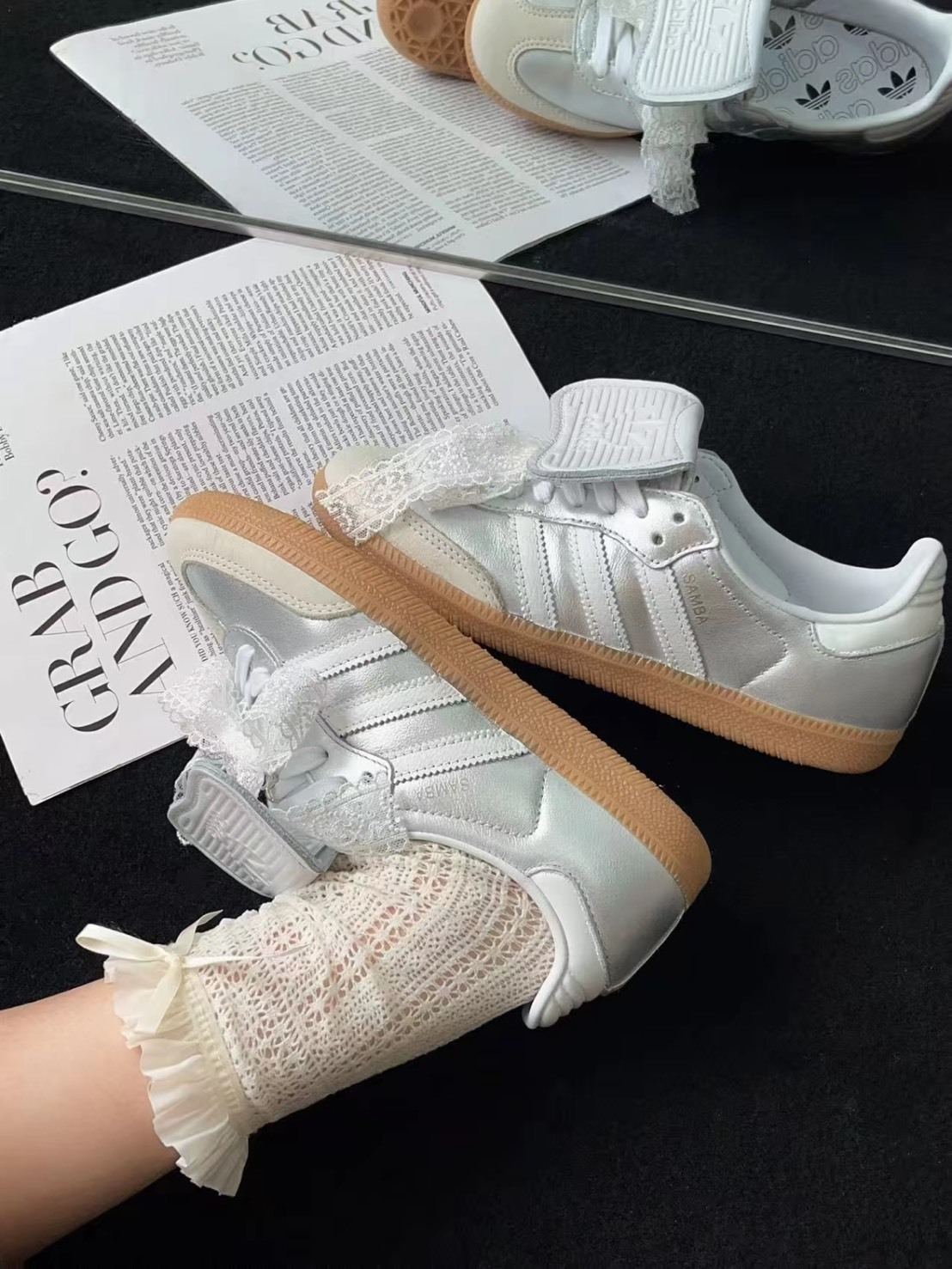 <特殊定制鞋> ADIDAS SAMBA LT 蕾絲 科技銀