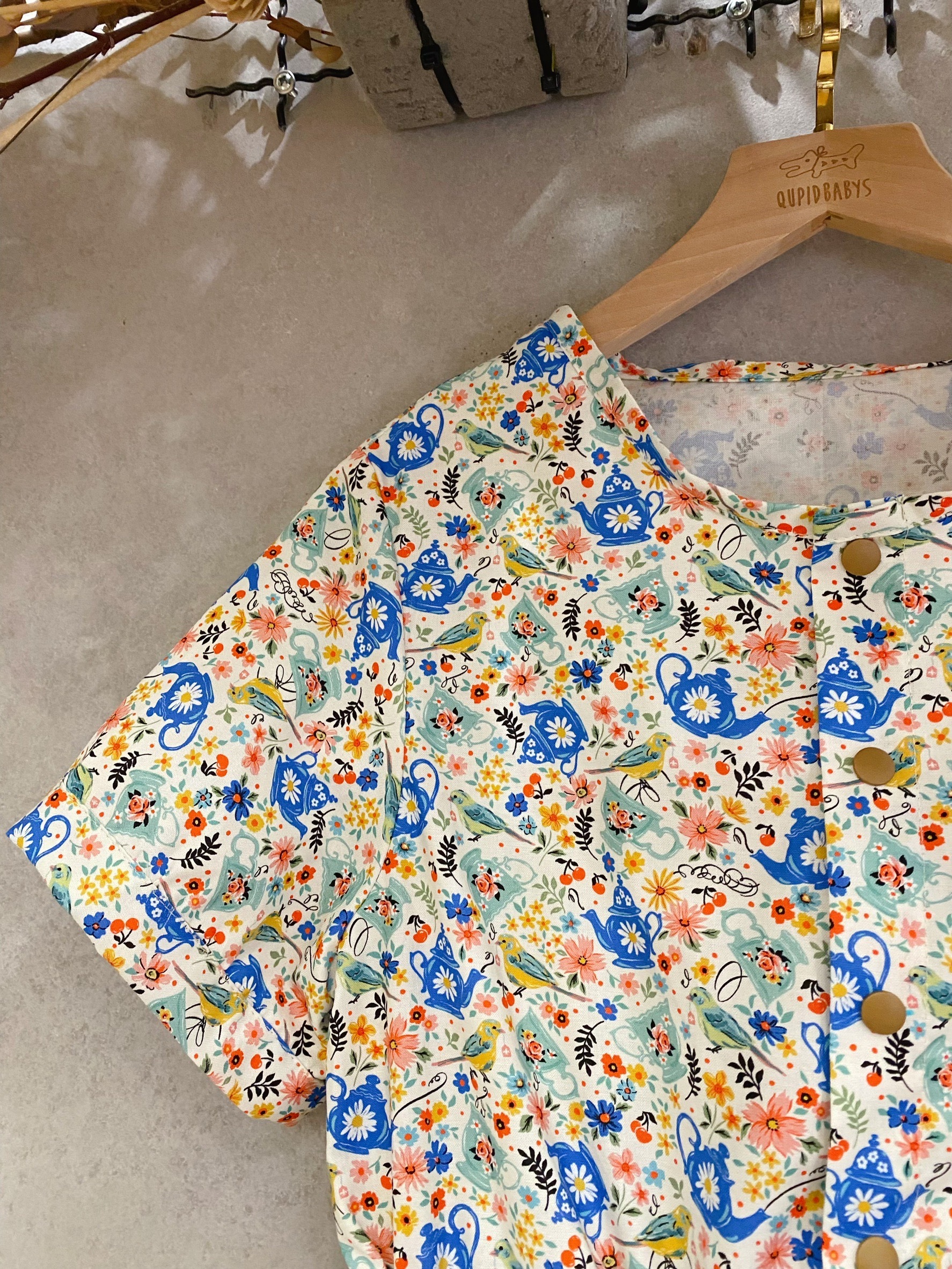 雛菊小茶壺 媽咪法式收腰短袖長洋裝