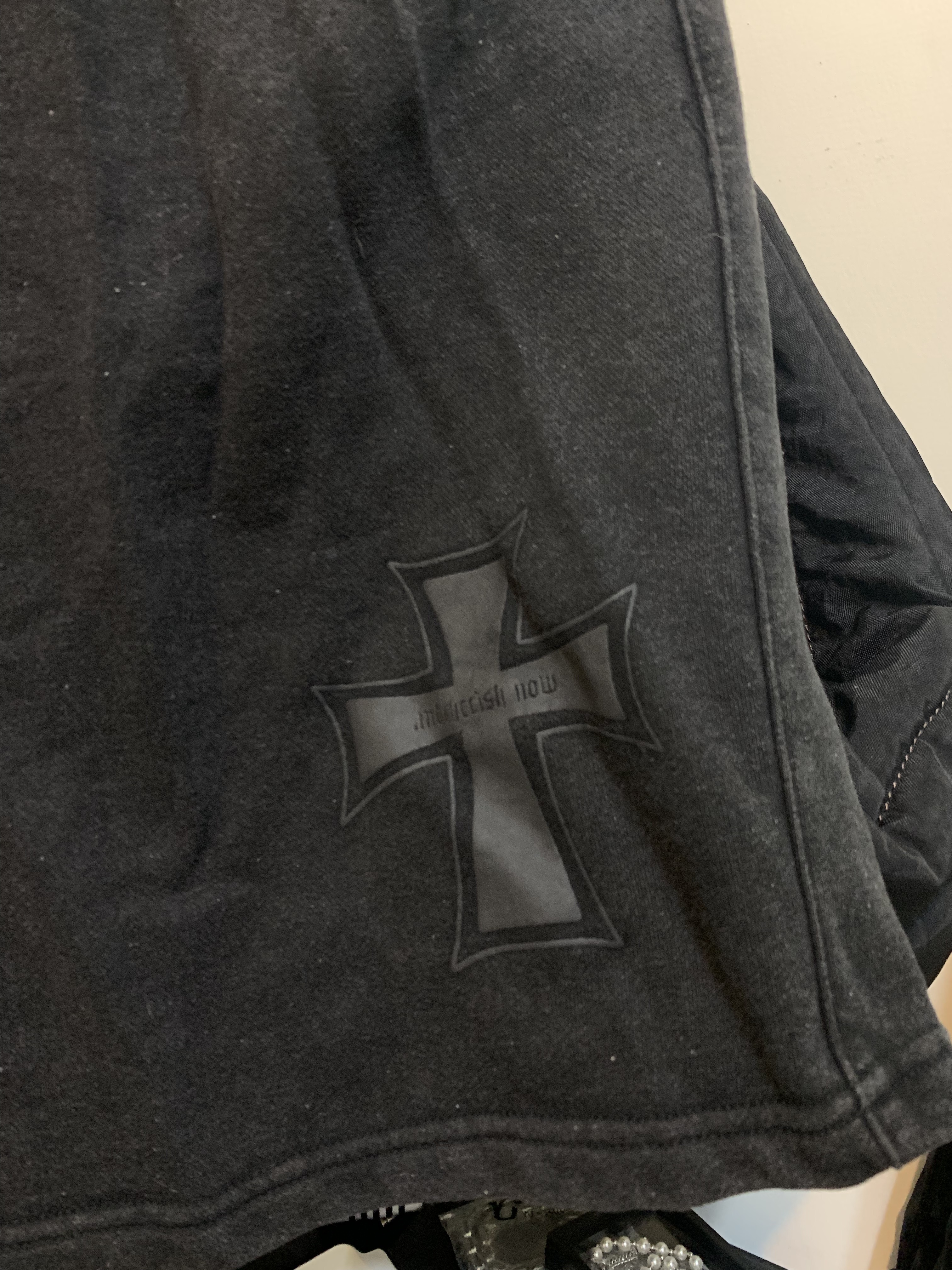 十字 抽繩 炭灰 棉短褲