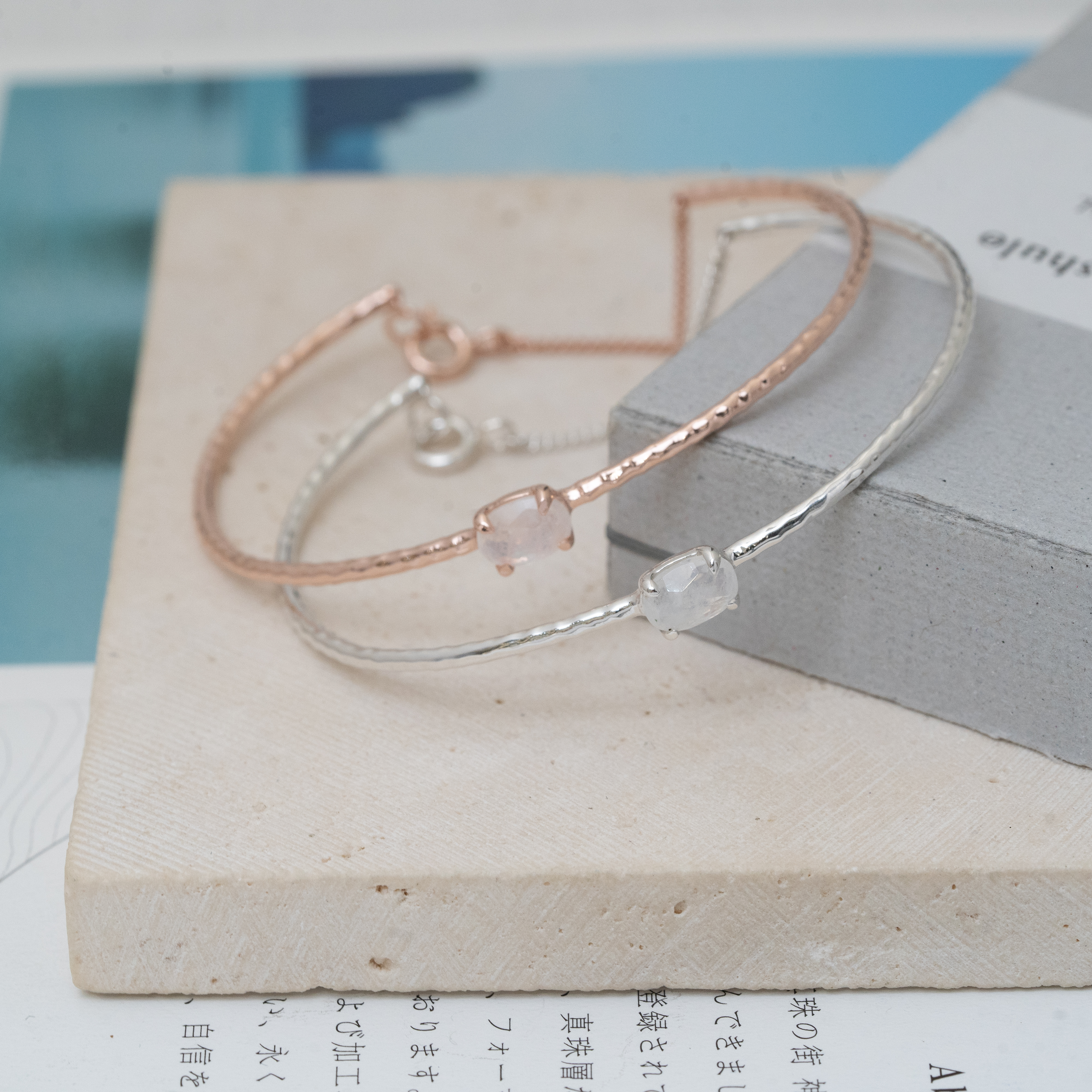 Svb72 (moonstone 月光石）