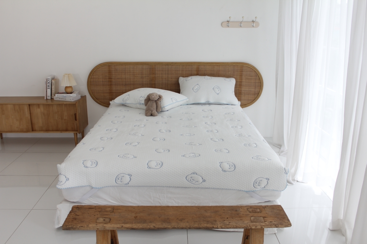 KQ4315 熊熊冰一下床墊 (韓國產涼感紗) *春夏薄款被*