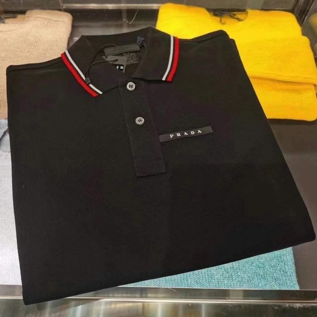PRADA 經典款 黑色紅邊Polo 男款