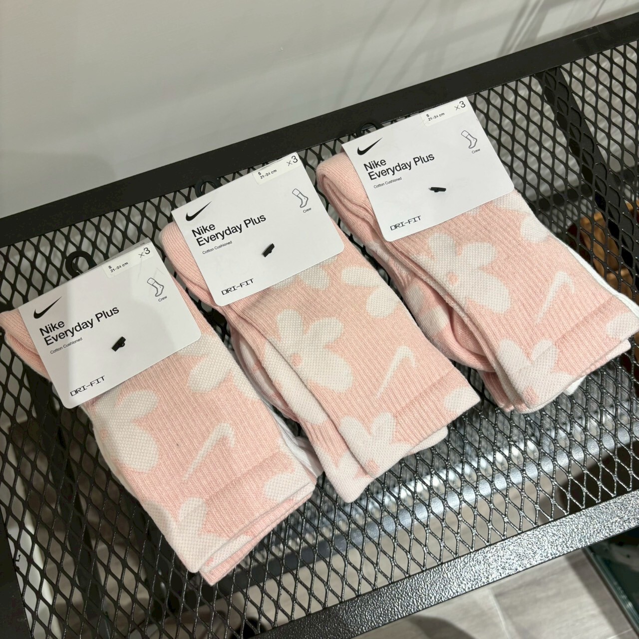 Nike Everyday Plus 日系 櫻花粉 三入組長襪  DH6297-904