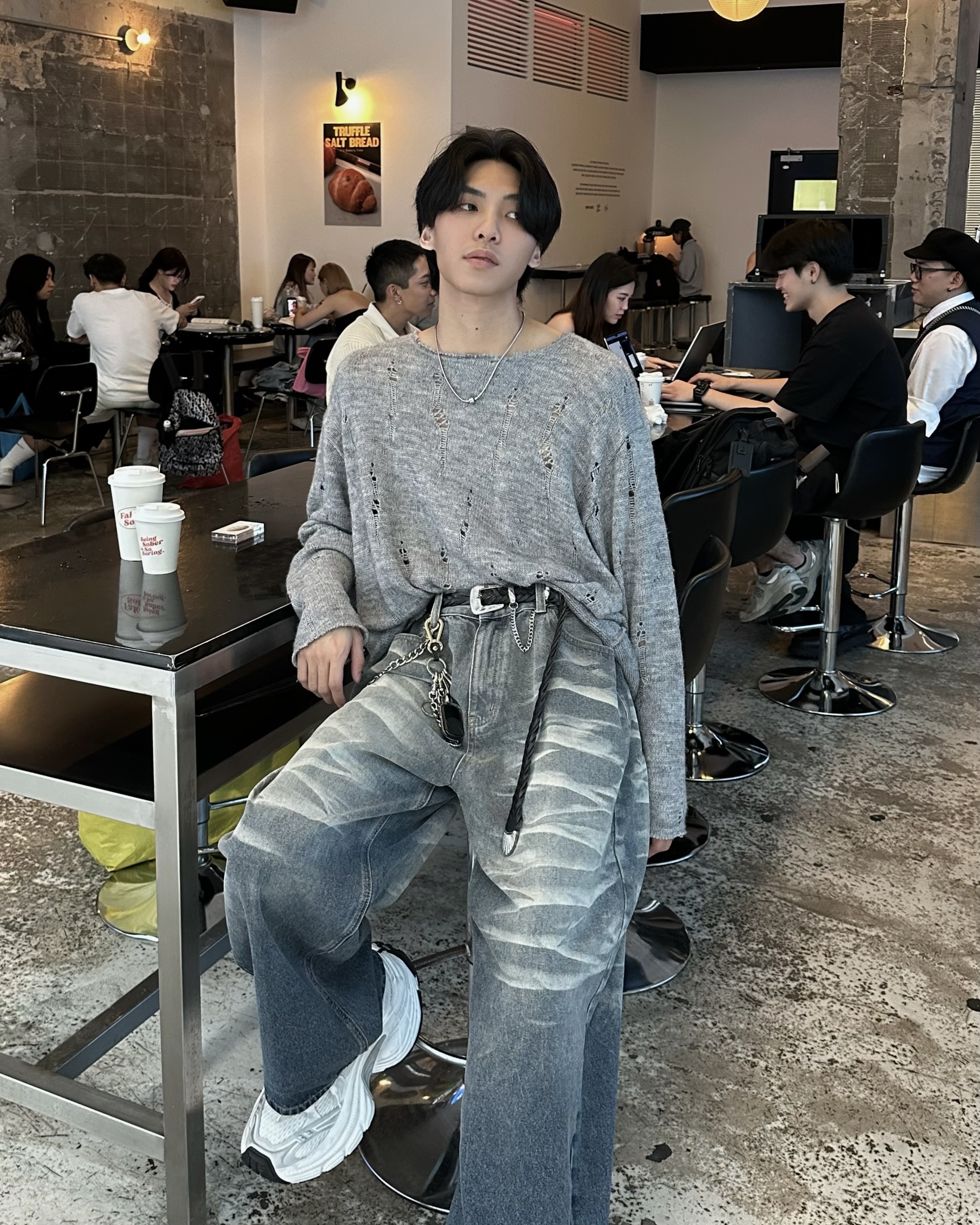 𝐇·𝐓·𝐒 韓國 空洞軌跡 不規則 破壞 親膚感 素面 針織 打底 薄長袖