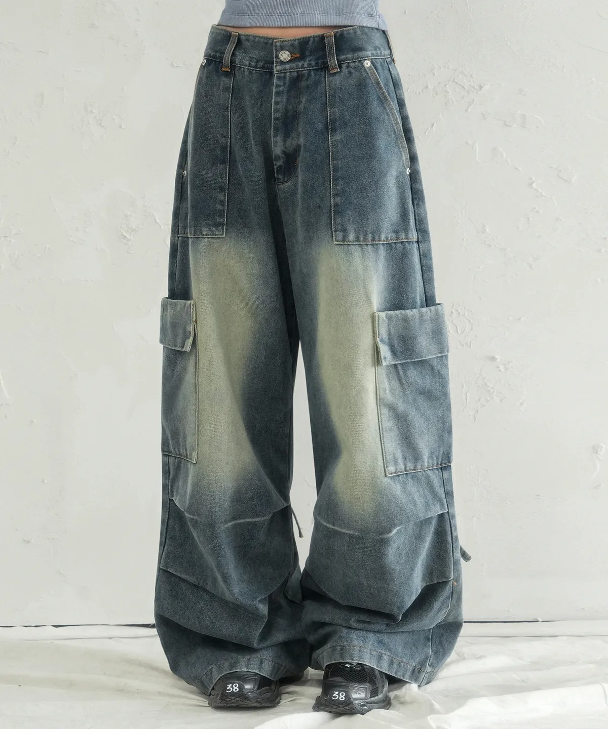 AVANDRESS Accent Back String Pants