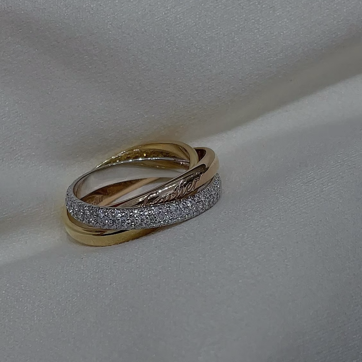 18k ct’Trinity三色環’滿天星鑽高奢定製戒