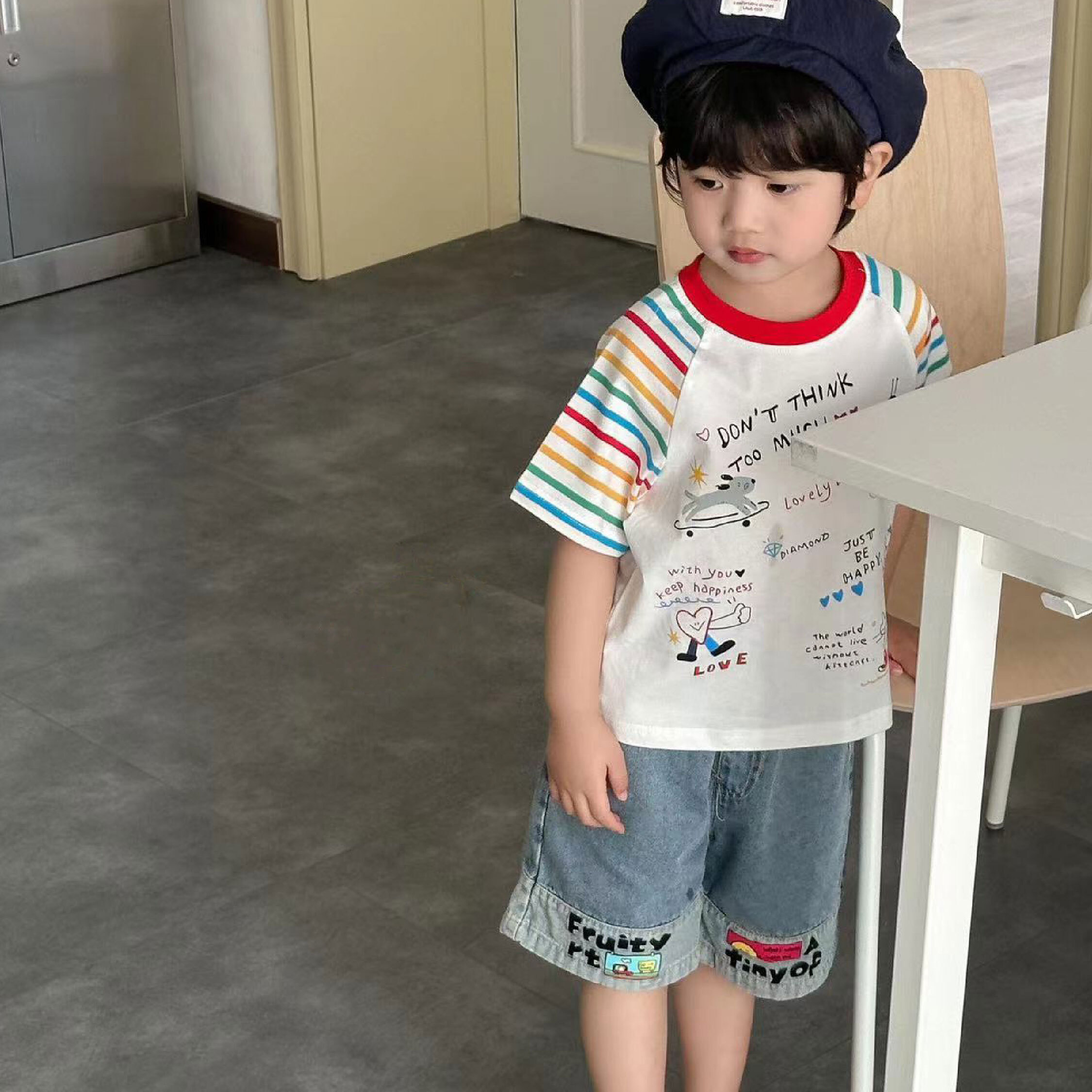 【H50292】繽紛童趣塗鴉圓領上衣/短T