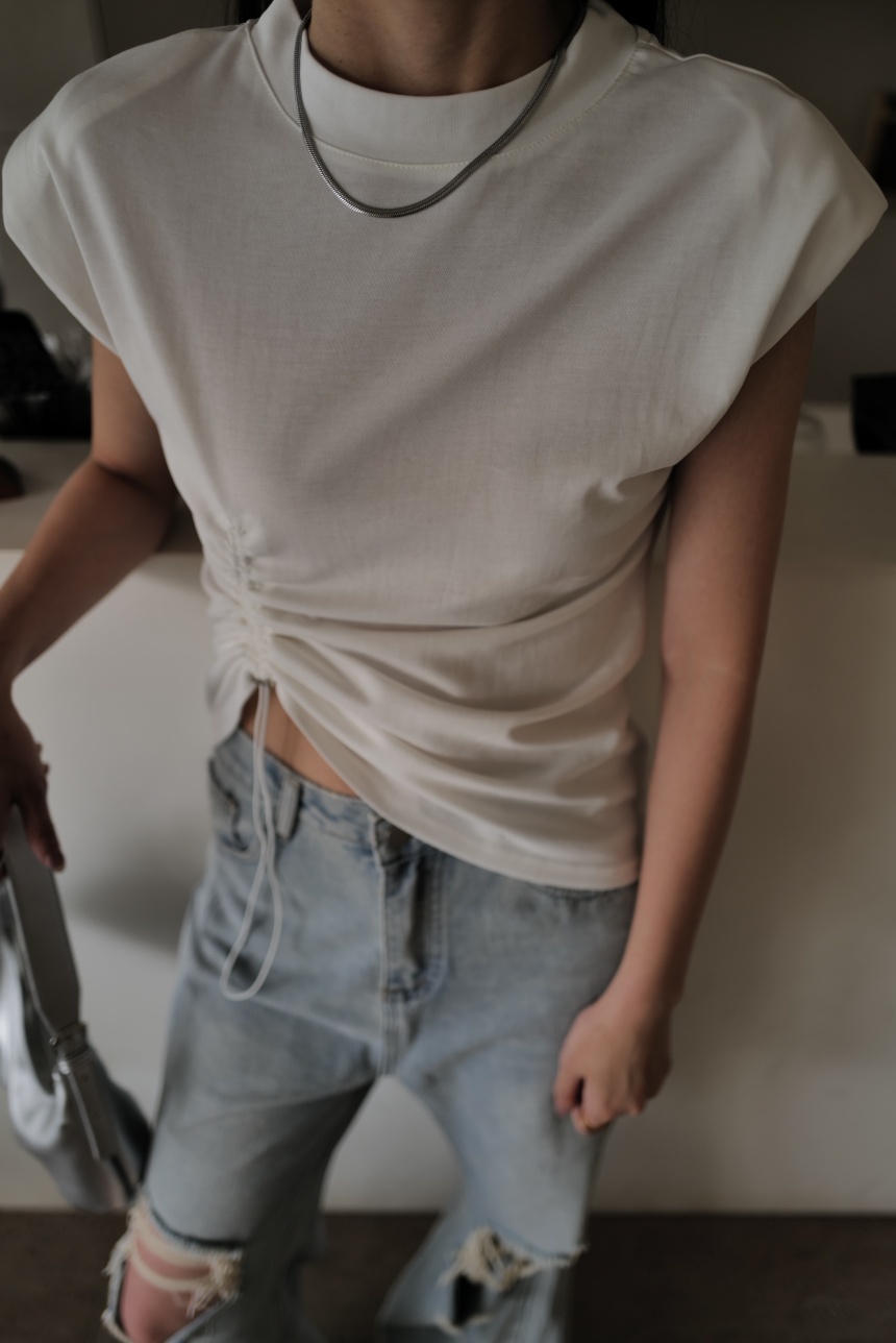 飛飛袖側抓皺綁帶墊肩上衣*3色