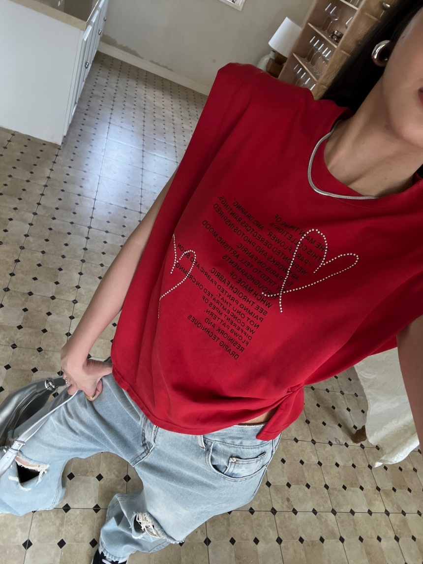 墊肩字母愛心下擺不規則背心*3色