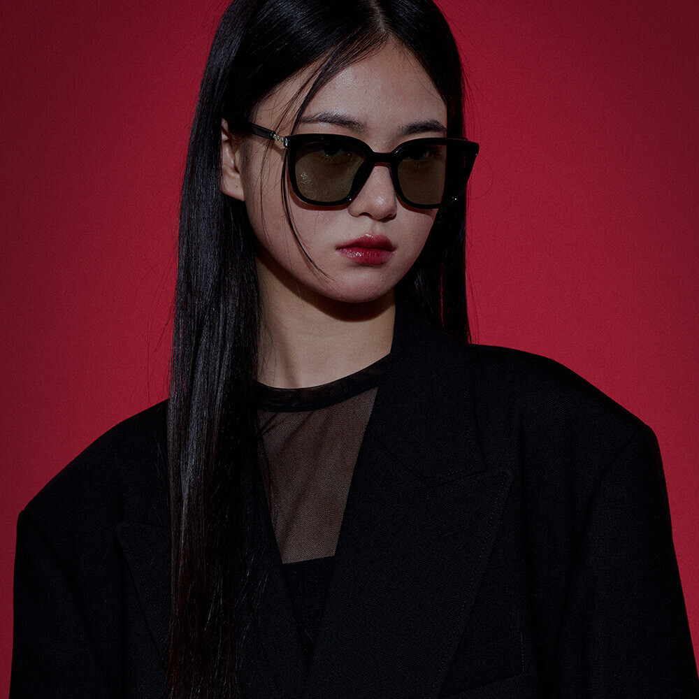 RECLOW ROCHE SUNGLASS