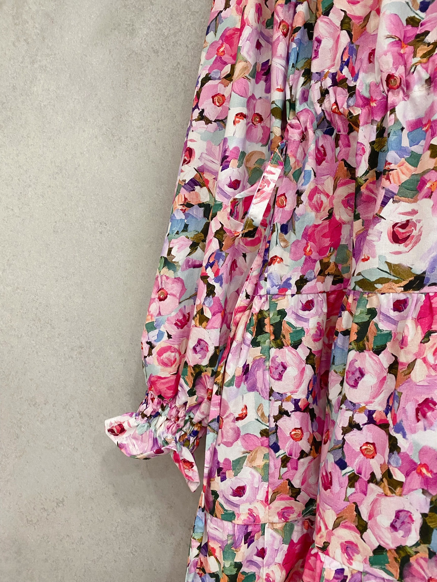 粉立體油畫花卉 媽咪凡爾賽長袖短洋裝