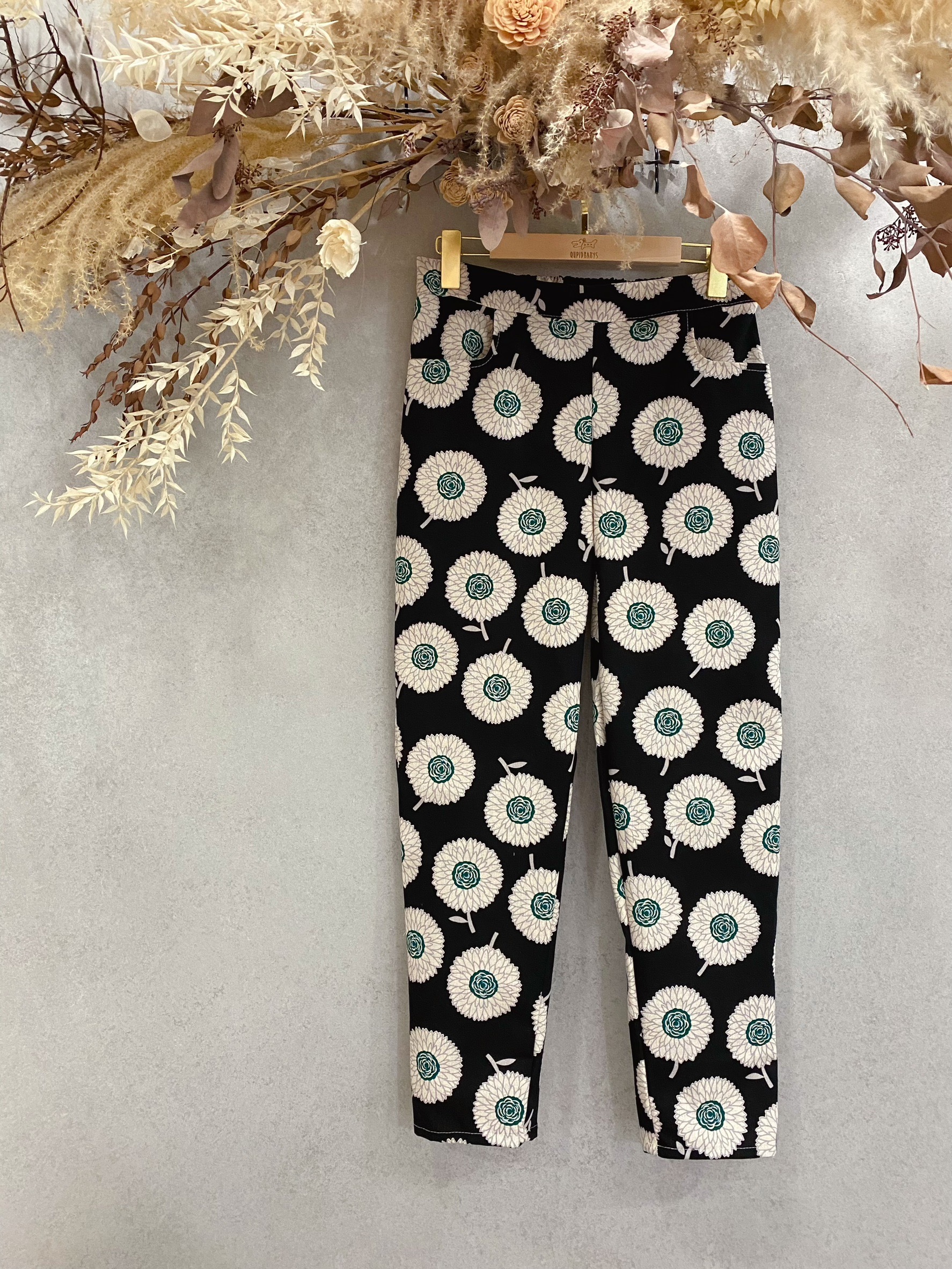 黑底綠芯百花齊放 媽咪工作褲(M)