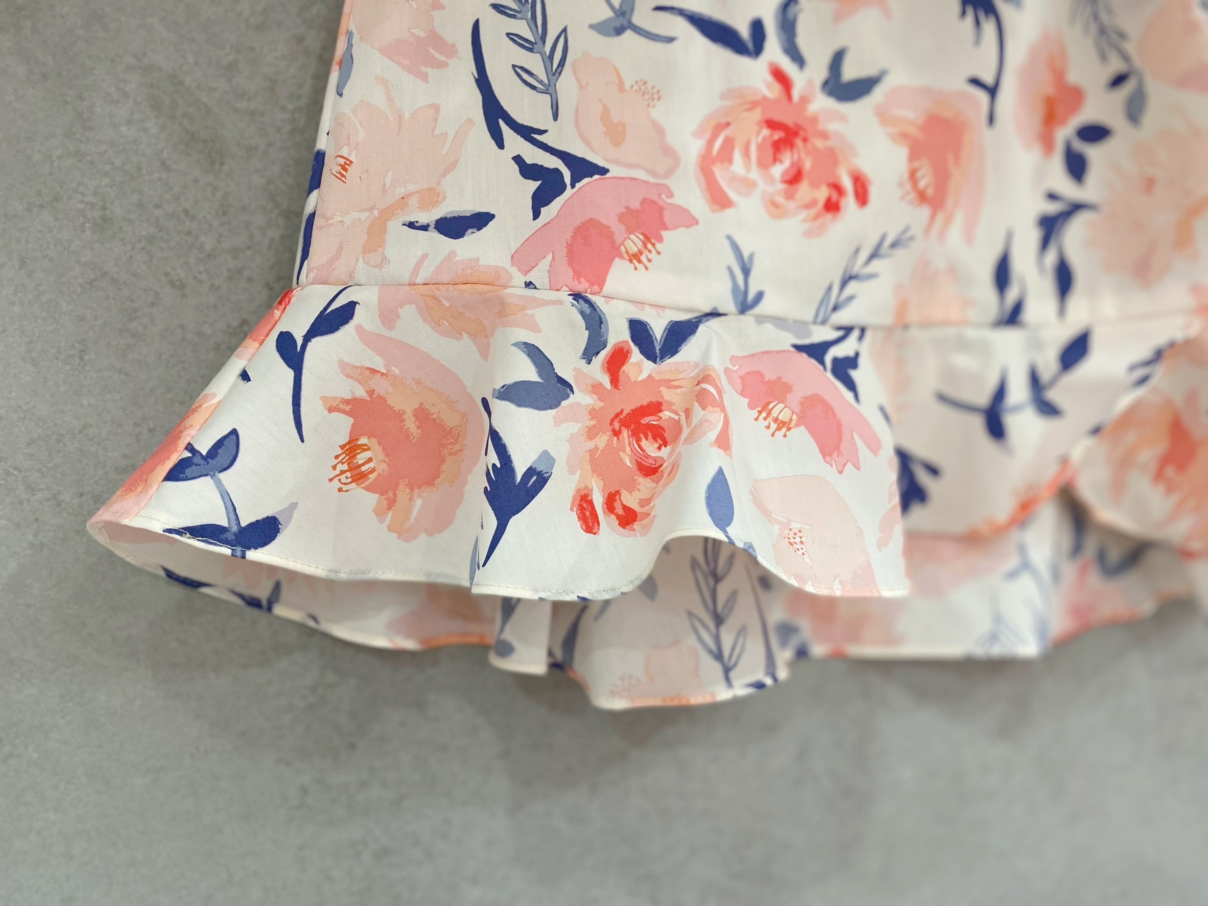 粉色水彩花 媽咪波浪連褲短裙(S)