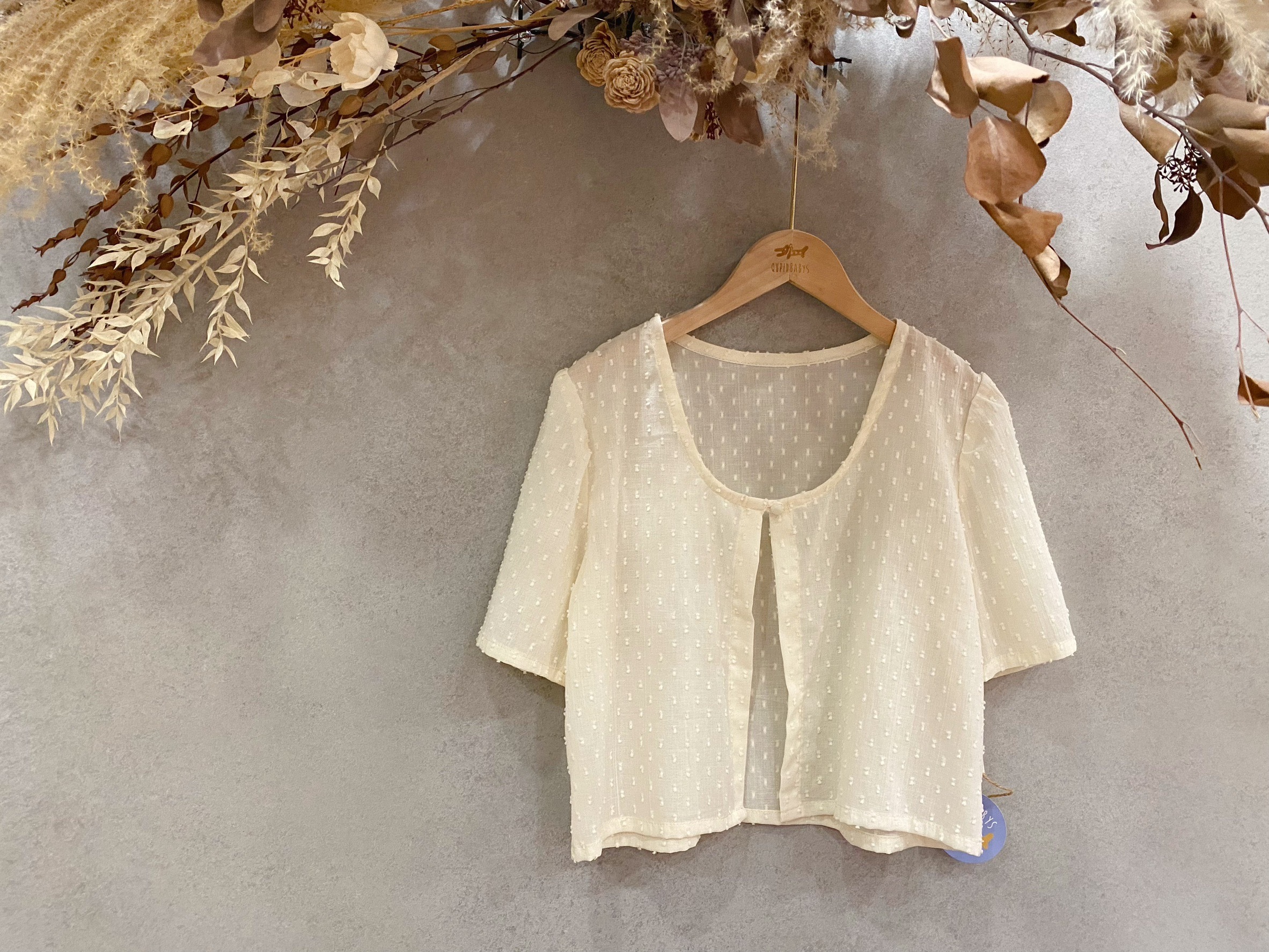 白色剪花 媽咪小開衫