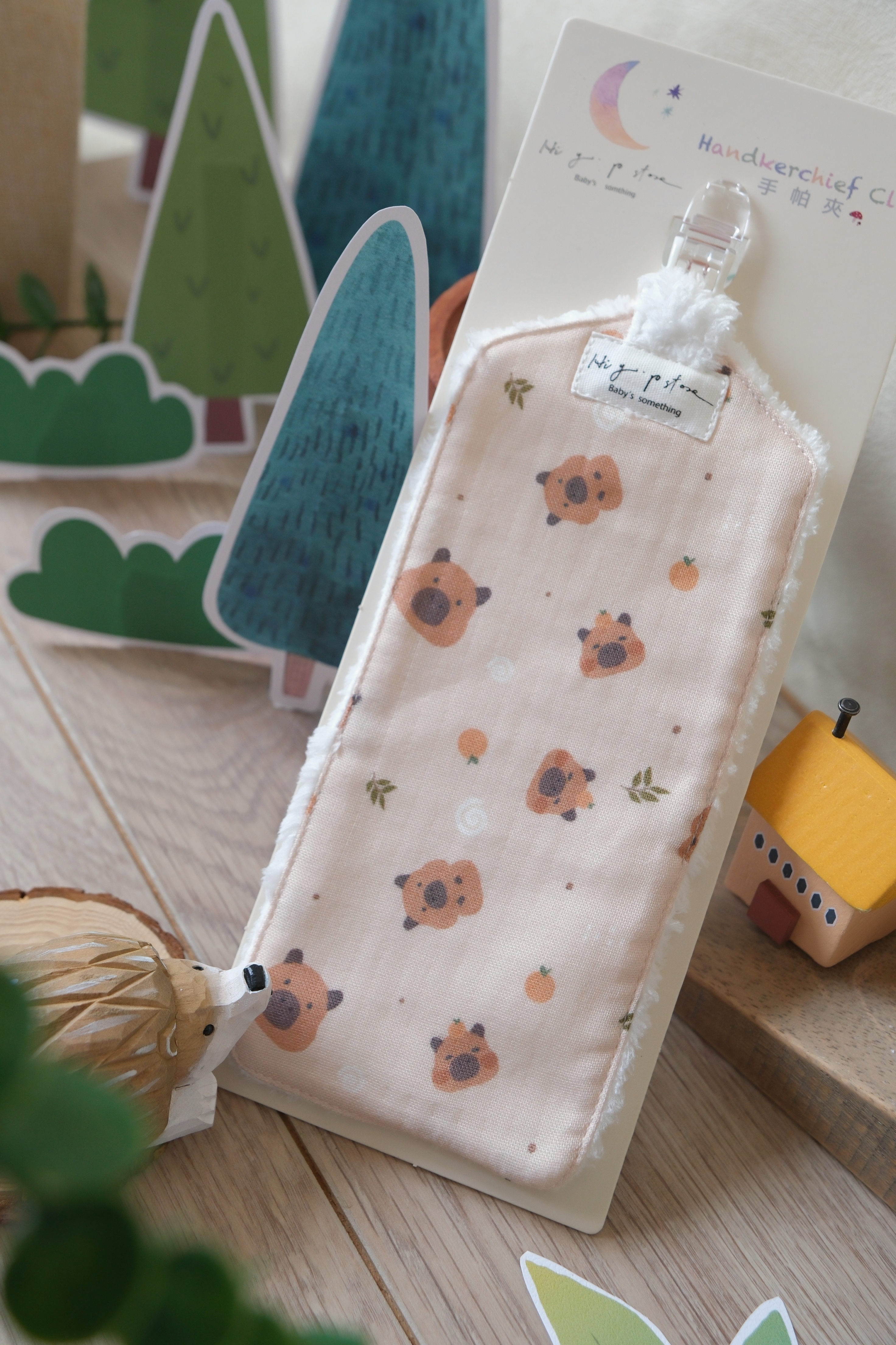 Hi Y.P store-手作手帕夾-獨家設計款-卡皮巴拉