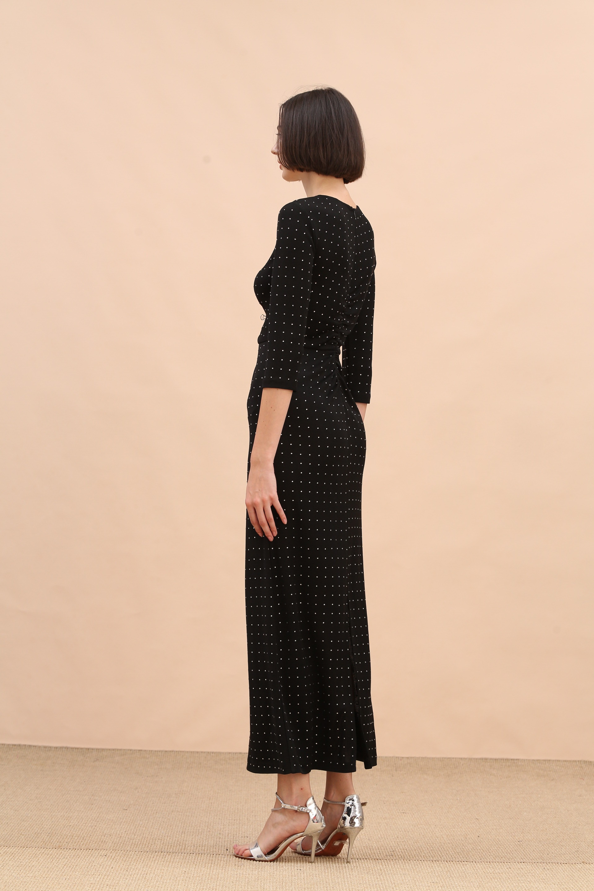 BE10111E1 抓皺鑽鑽合身長洋