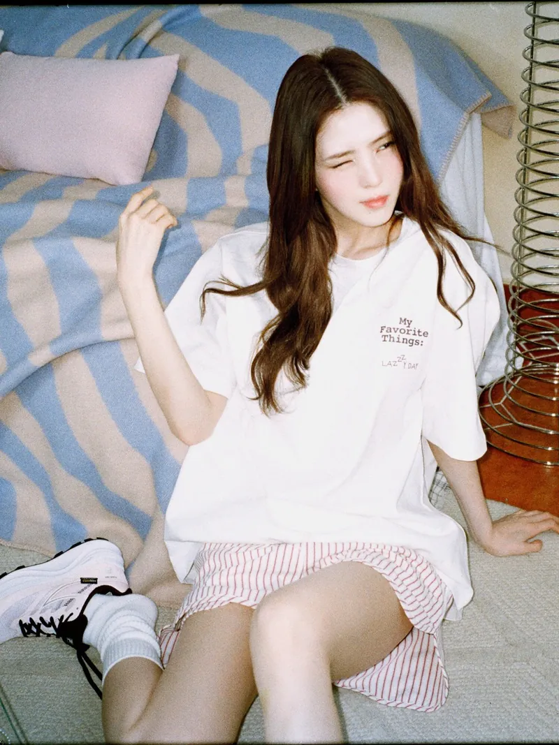 FILA "MY FAVORITE THINGS" LAZYDAY 短TEE OVERSIZE 男女款 韓韶禧同款