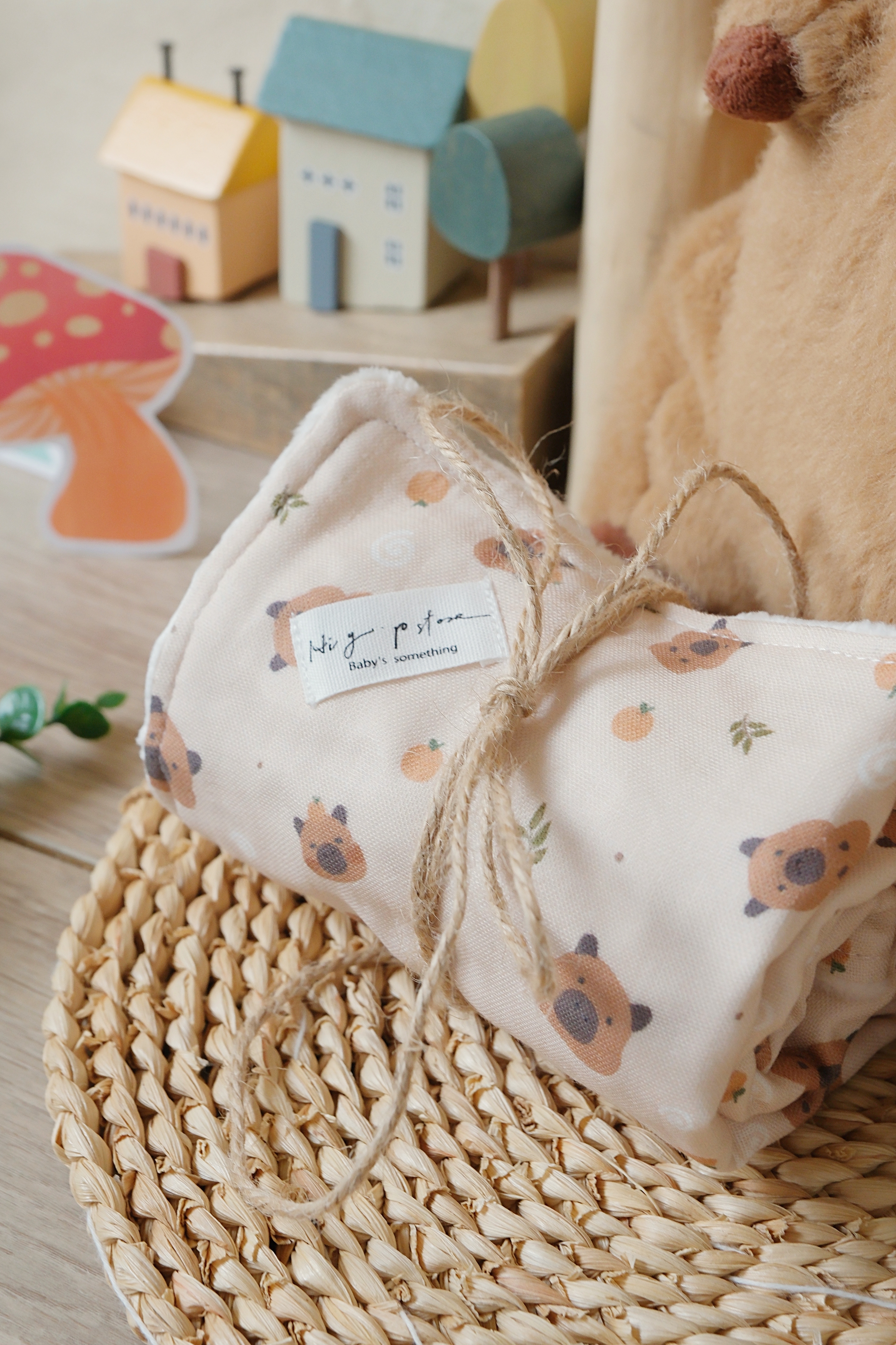 Hi Y.P store-枕巾-獨家設計款-卡皮巴拉