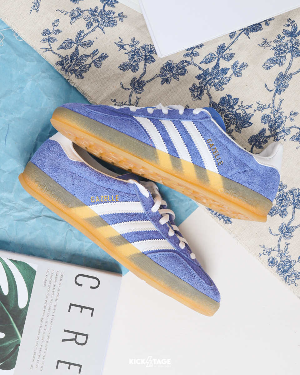 女鞋 ADIDAS GAZELLE INDOOR W 太妍同款 雲朵 寶寶藍 麂皮 焦糖底 德訓鞋 休閒鞋【HQ8717】