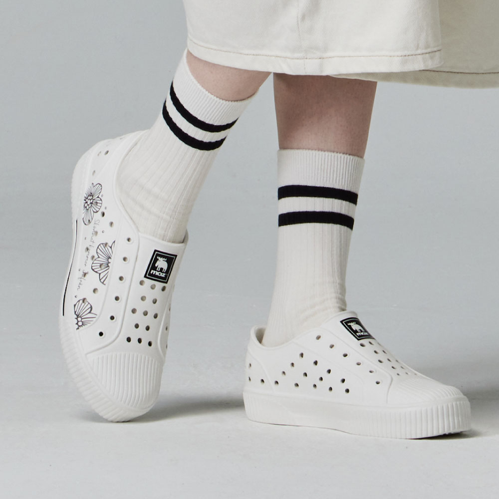 【Tattoo悄悄話系列】moz 瑞典 駝鹿 雙色洞洞餅乾水鞋 (美麗源於內心)-附鞋扣